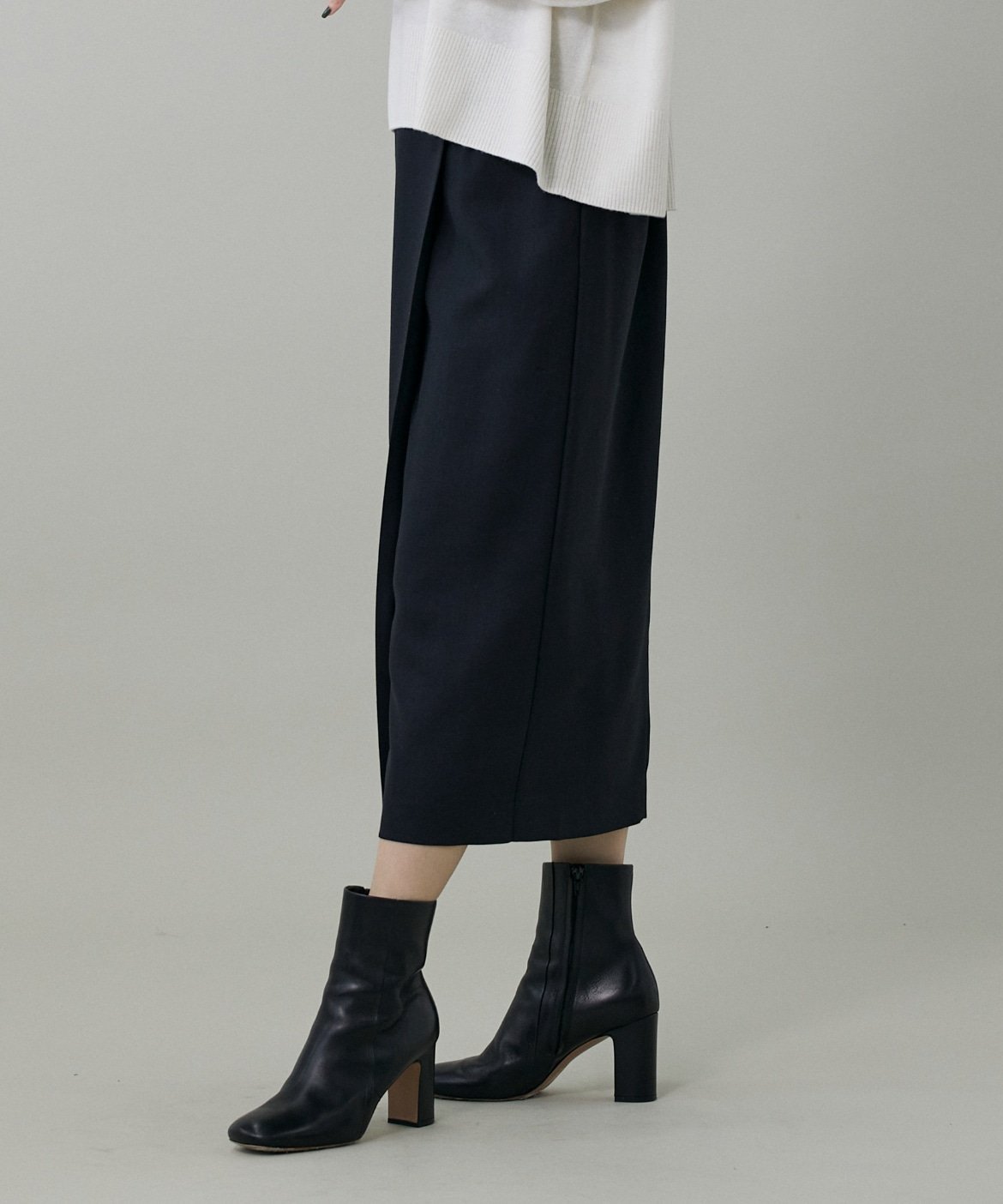 【イネド/INED】のライトカルゼ ラップ風タイトスカート インテリア・キッズ・メンズ・レディースファッション・服の通販 founy(ファニー) 　ファッション　Fashion　レディースファッション　Fashion for Women　スカート　Skirts　エレガント 上品　Elegant　シンプル　Simple, Minimal　スマート　Smart, Elegant　スリット　Slit, Slit Detail　フィット　Fit, Slim Fit　フロント　Front, Front Design　ポケット　Pocket, Pocket Detail　ラップ　Wrap, Wrap Design　ロング　Long, Long-Length　ブラック|ID: prp329100004687231 ipo3291000000033846545