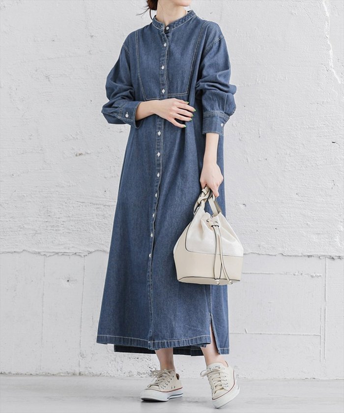 【ラジュール/Lajour】のデニムシャツワンピース インテリア・キッズ・メンズ・レディースファッション・服の通販 founy(ファニー) https://founy.com/ ファッション Fashion レディースファッション Fashion for Women ワンピース Dresses シャツワンピース / 1枚で着映えコーデ Shirt Dresses スリット Slit, Slit Detail デニム Denim, Jeans Material トレンド Trend, Trending Now ロング Long, Long-Length |ID: prp329100004687261 ipo3291000000033967585