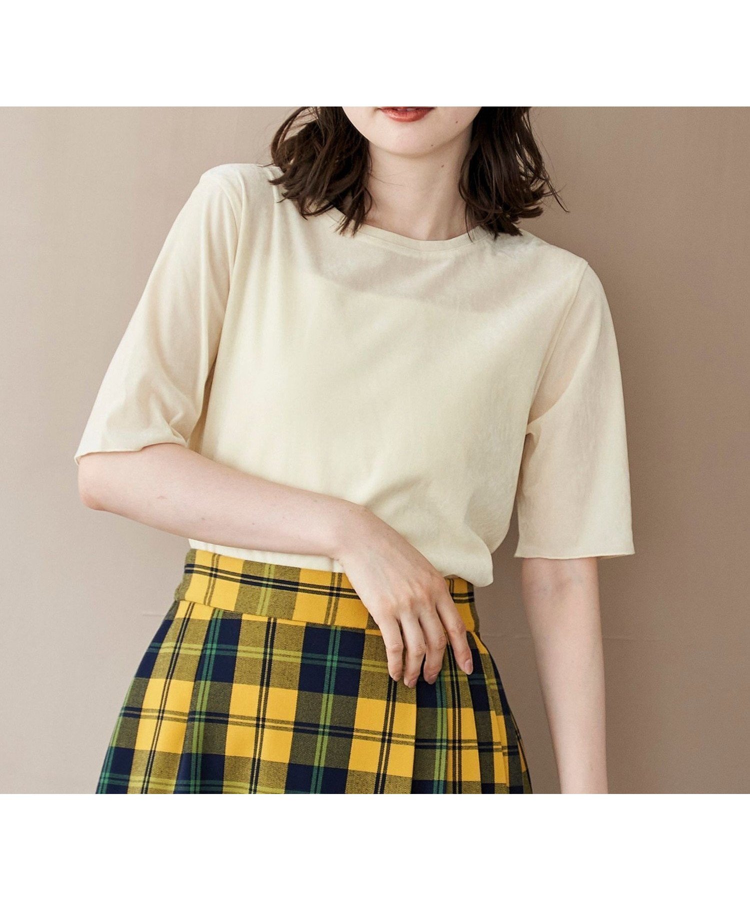 【コーエン/COEN】のシアーベロアハーフスリーブTシャツ インテリア・キッズ・メンズ・レディースファッション・服の通販 founy(ファニー) 　ファッション　Fashion　レディースファッション　Fashion for Women　トップス・カットソー　Cut & Sew Tops　シャツ・ブラウス・オフィスカジュアル　Elegant Blouses & Button-Ups　ロングTシャツ・Tシャツ　Longline T-Shirts & Tees　ベロアトップス　Velour Tops / Velvet-Look Items　インナー　Innerwear　カットソー　Cut and Sewn Top　シアー　Sheer, See-Through　シンプル　Simple, Minimal　トレンド　Trend, Trending Now　ベロア　Velour, Soft Velvet　半袖　Short Sleeve, Half Sleeve　おすすめ　Recommended / Our Picks　OFF WHITE|ID: prp329100004687287 ipo3291000000033975252