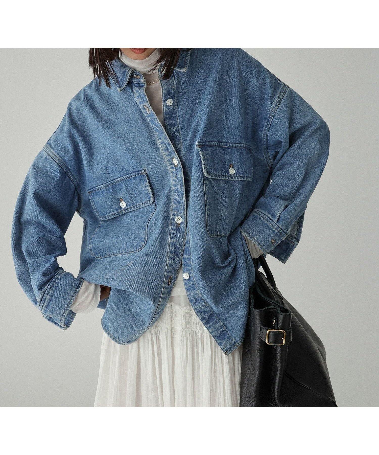 【バビロン/BABYLONE / KIDS】のデニムビッグシャツ インテリア・キッズ・メンズ・レディースファッション・服の通販 founy(ファニー) 　ファッション　Fashion　キッズファッション　Fashion for Kids　ショルダー　Shoulder, Shoulder Strap　ジャケット　Jacket, Outerwear　スリット　Slit, Slit Detail　チュニック　Tunic, Long Top　デニム　Denim, Jeans Material　バランス　Balance, Style Balance　ビッグ　Big, Oversized　再入荷　Restock / Back in Stock　ブルー80|ID: prp329100004687824 ipo3291000000034125677