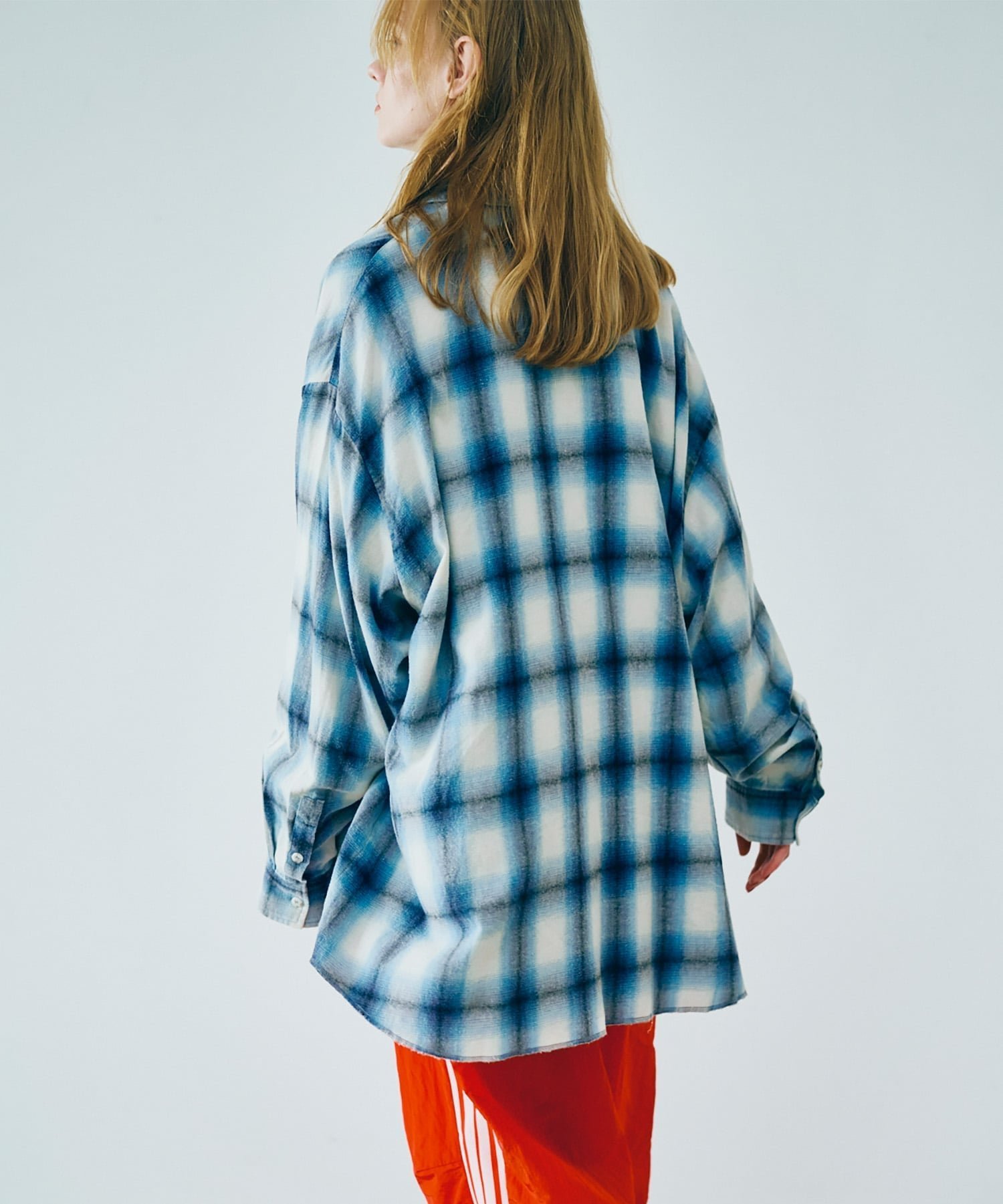 【アールエヌエー/RNA】のB2918 ヴィンテージオンブレーシャツ インテリア・キッズ・メンズ・レディースファッション・服の通販 founy(ファニー) 　ファッション　Fashion　レディースファッション　Fashion for Women　トップス・カットソー　Cut & Sew Tops　シャツ・ブラウス・オフィスカジュアル　Elegant Blouses & Button-Ups　チェック　Check, Plaid, Tartan　トレンド　Trend, Trending Now　ビスチェ　Bustier, Corset Top　ブルー|ID: prp329100004687884 ipo3291000000034002352