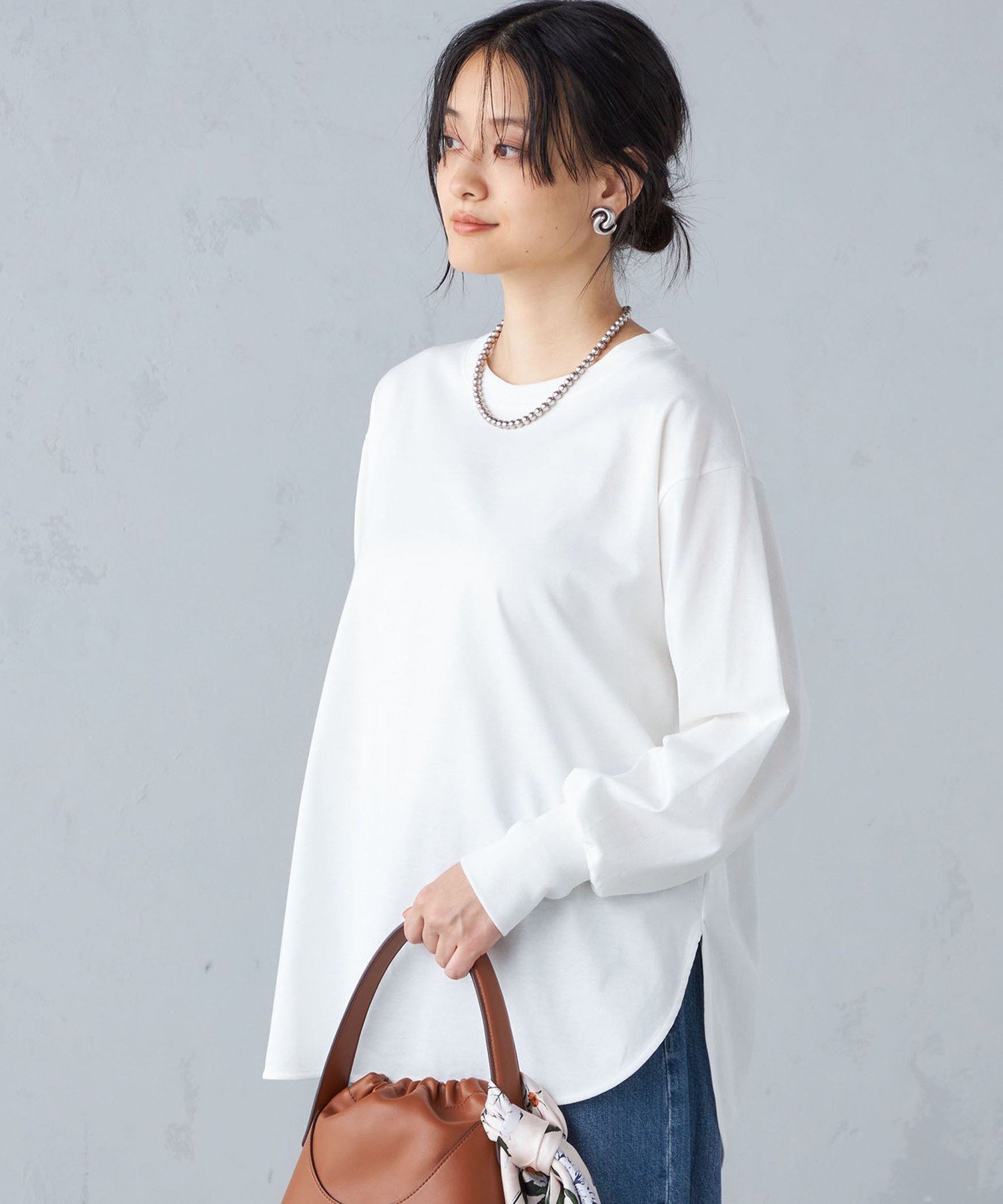 【シップス フォー ウィメン/SHIPS】のロング リブ スリーブ カットソー ボーダー / ソリッド インテリア・キッズ・メンズ・レディースファッション・服の通販 founy(ファニー) 　ファッション　Fashion　レディースファッション　Fashion for Women　トップス・カットソー　Cut & Sew Tops　カットソー・ベーシックTシャツ　Cut-and-Sewn Tops / Stretch Tees & Basics　インナー　Innerwear　カットソー　Cut and Sewn Top　コンパクト　Compact, Small Size　スウェット / スエット　Sweatshirt, Sweatwear　スリーブ　Sleeve, Long Sleeve / Short Sleeve　ボトム　Bottoms, Lower Wear　ボーダー　Border, Stripe　ラウンド　Round, Round Neck　ロング　Long, Long-Length　おすすめ　Recommended / Our Picks　オフホワイト|ID: prp329100004688343 ipo3291000000033976469