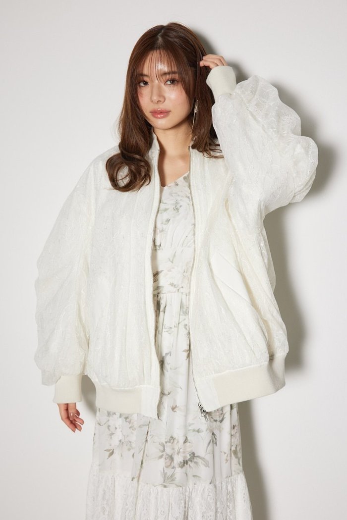 【リエンダ/rienda】のレースコンビMA-1 インテリア・キッズ・メンズ・レディースファッション・服の通販 founy(ファニー) https://founy.com/ ファッション Fashion レディースファッション Fashion for Women アウター Coat / Outerwear Collection MA-1ジャケット MA-1 Bomber Jackets / Flight Jackets エレガント 上品 Elegant コンビ Combo, Combination Style トレンド Trend, Trending Now フェミニン Feminine, Girly ブルゾン Blouson, Bomber Jacket ポンチョ Poncho, Cape Style レース Lace, Lace Fabric ロング Long, Long-Length 再入荷 Restock / Back in Stock |ID: prp329100004688523 ipo3291000000033919898