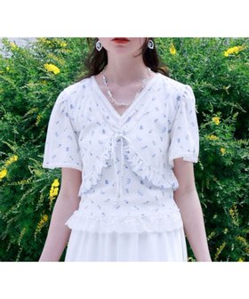 【アクシーズファム/axes femme】のインナー*フリルボレロセット 人気、トレンドファッション・服の通販 founy(ファニー) ファッション Fashion レディースファッション Fashion for Women アウター Coat / Outerwear Collection ボレロ・ショート丈ジャケット / ドレス羽織りに Boleros & Short Jackets 2025年 2025 2025春夏・S/S Spring/Summer 2025 SS25 おすすめ Recommended / Our Picks アンサンブル Ensemble Set インナー Innerwear ショート Short, Short Length ストレッチ Stretch, Stretchy Fabric タンク Tank Top, Sleeveless Top パターン Pattern, Design Print パール Pearl, Pearl Accent フェミニン Feminine, Girly フリル Frill, Ruffle フレア Flare, Flared フロント Front, Front Design ボレロ Bolero, Short Cardigan メッシュ Mesh, Net Fabric リボン Ribbon, Bow レース Lace, Lace Fabric ロング Long, Long-Length 夏 Summer |ID:prp329100004688740