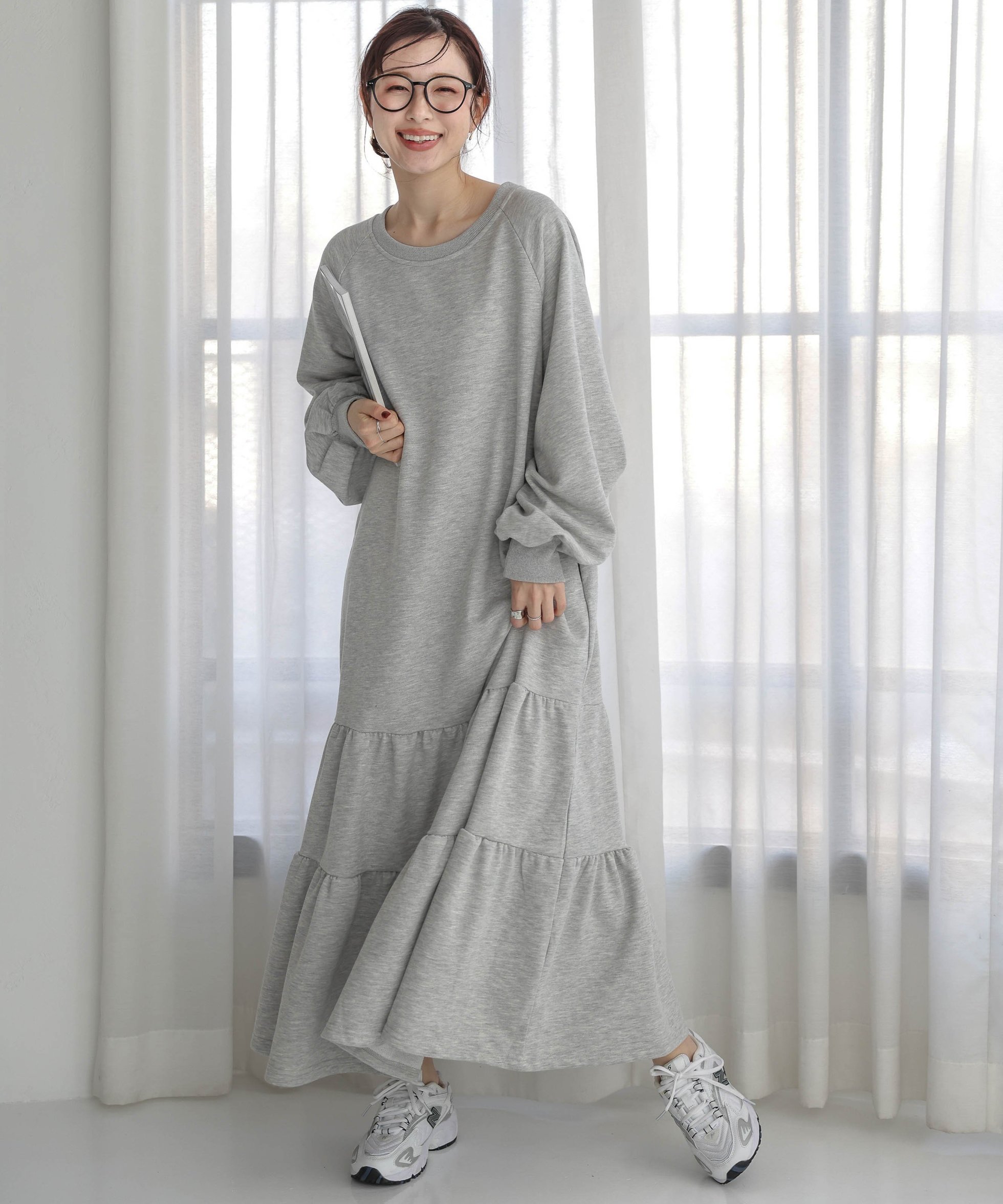 【ラジュール/Lajour】の日本製 スウェットロングワンピース インテリア・キッズ・メンズ・レディースファッション・服の通販 founy(ファニー) 　ファッション　Fashion　レディースファッション　Fashion for Women　ワンピース　Dresses　スウェット / スエット　Sweatshirt, Sweatwear　スリーブ　Sleeve, Long Sleeve / Short Sleeve　日本製　Made In Japan　グレー|ID: prp329100004688827 ipo3291000000034263921