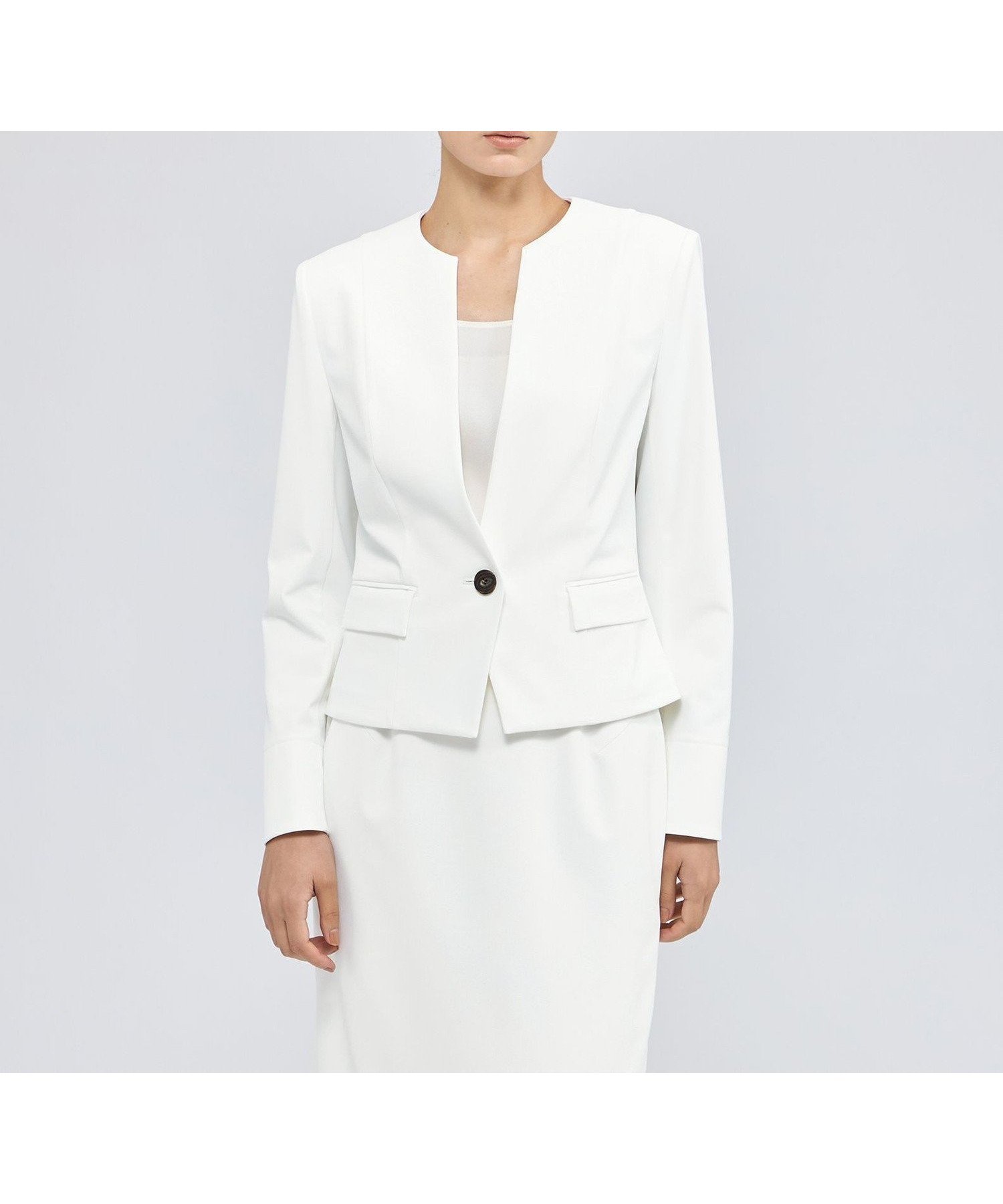 【エポカ/EPOCA】のクリーンストレッチ ノーカラージャケット インテリア・キッズ・メンズ・レディースファッション・服の通販 founy(ファニー) 　ファッション　Fashion　レディースファッション　Fashion for Women　アウター　Coat / Outerwear Collection　レディースジャケット・軽アウター　Jackets　ノーカラージャケット / シンプル上品コーデ　Collarless Jackets　おすすめ　Recommended / Our Picks　コンパクト　Compact, Small Size　ジャケット　Jacket, Outerwear　ストレッチ　Stretch, Stretchy Fabric　フォルム　Silhouette, Form　夏　Summer　春　Spring　秋　Autumn　オフホワイト|ID: prp329100004688862 ipo3291000000033998714
