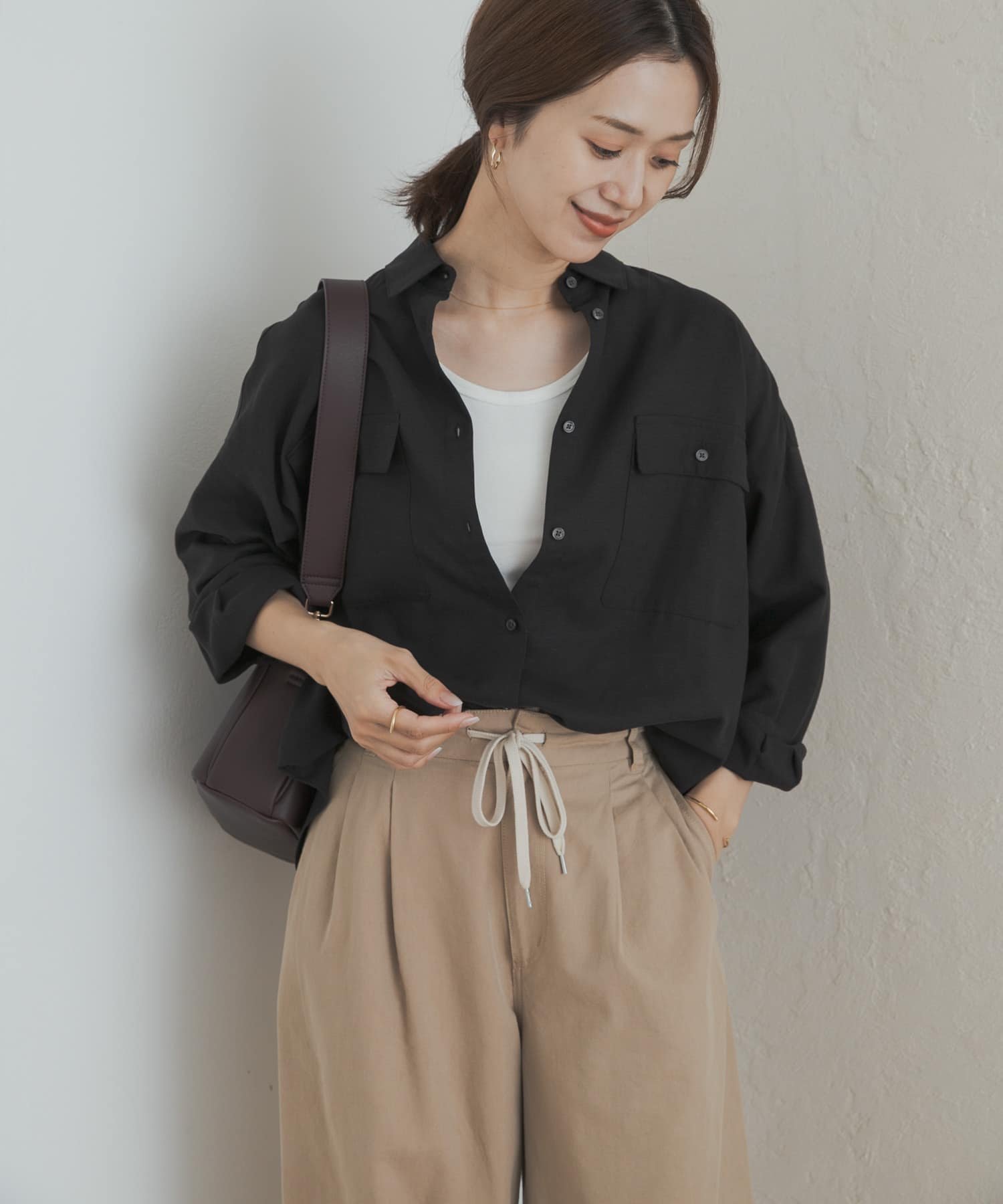 【アーバンリサーチ ドアーズ/URBAN RESEARCH DOORS】の『セットアップ対応』 ワークポケットシャツ インテリア・キッズ・メンズ・レディースファッション・服の通販 founy(ファニー) 　ファッション　Fashion　レディースファッション　Fashion for Women　トップス・カットソー　Cut & Sew Tops　シャツ・ブラウス・オフィスカジュアル　Elegant Blouses & Button-Ups　2025年　2025　2025-2026秋冬・A/W　Autumn/Winter 2025–26 AW25–26　冬　Winter / This Winter　シンプル　Simple, Minimal　セットアップ　Set-Up, Coordinated Outfit　ワーク　Workwear, Utility Style　エレガント 上品　Elegant　A/W・秋冬　Autumn/Winter　羽織　Haori, Light Jacket　INK BLACK|ID: prp329100004689045 ipo3291000000033864538