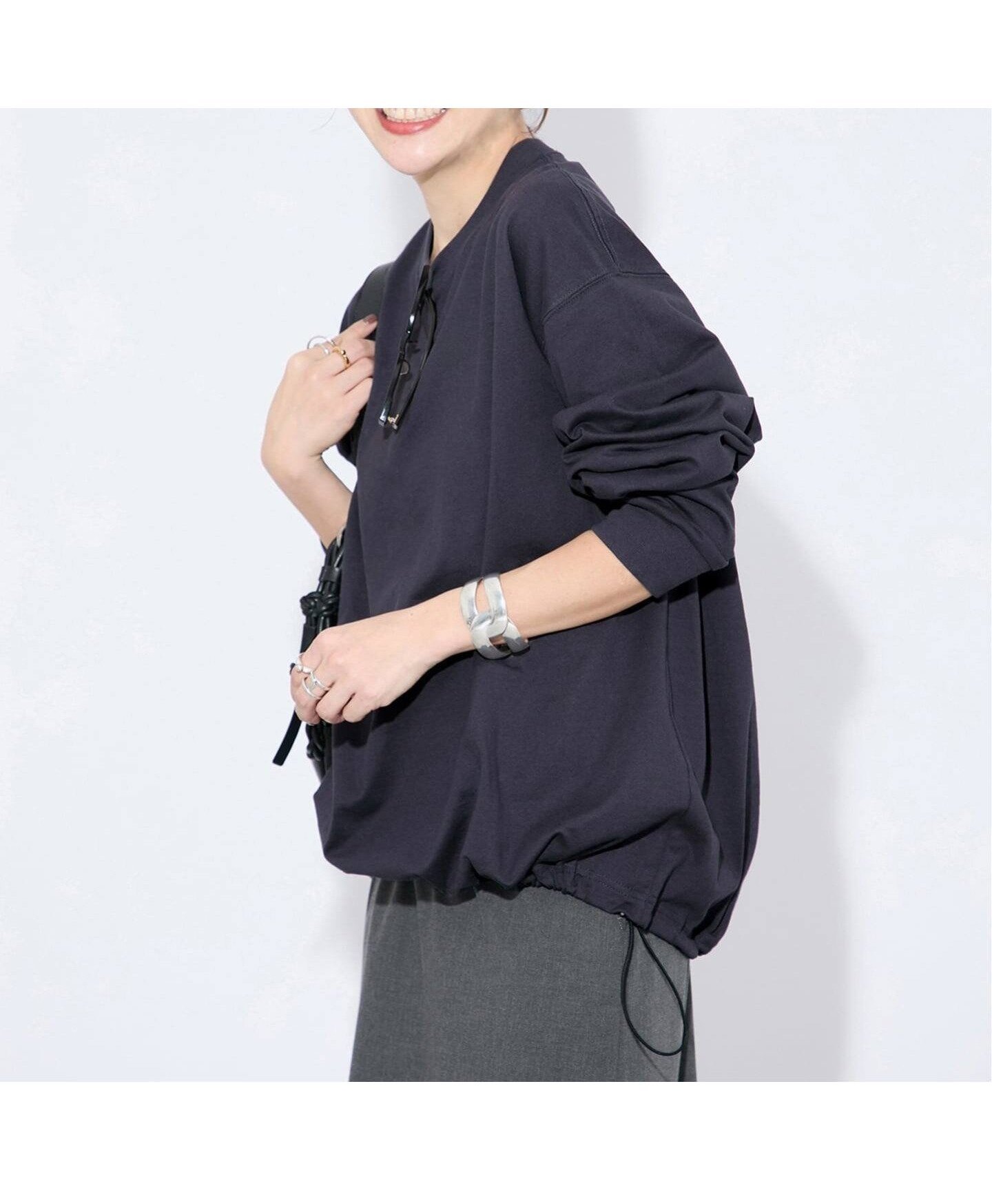 【ジャーナルスタンダード/JOURNAL STANDARD】の《追加》シャーリングロングスリーブTシャツ 人気、トレンドファッション・服の通販 founy(ファニー) 　ファッション　Fashion　レディースファッション　Fashion for Women　トップス・カットソー　Cut & Sew Tops　シャツ・ブラウス・オフィスカジュアル　Elegant Blouses & Button-Ups　ロングTシャツ・Tシャツ　Longline T-Shirts & Tees　2025年　2025　2025-2026秋冬・A/W　Autumn/Winter 2025–26 AW25–26　インナー　Innerwear　シャーリング　Shirring, Ruched　シンプル　Simple, Minimal　トレンド　Trend, Trending Now　ドローコード　Drawcord, Drawstring Cord　ロング　Long, Long-Length　 other-1|ID: prp329100004689964 ipo3291000000033935520