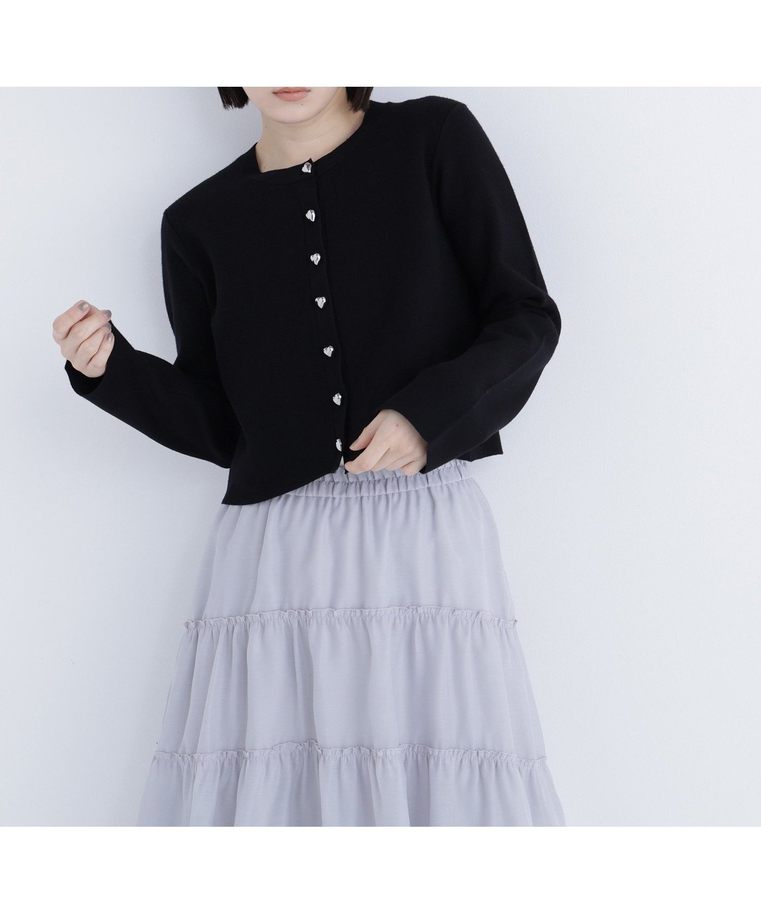 【ナチュラル ビューティー ベーシック/NATURAL BEAUTY BASIC】のハートボタンニットジャケット インテリア・キッズ・メンズ・レディースファッション・服の通販 founy(ファニー) 　ファッション　Fashion　レディースファッション　Fashion for Women　アウター　Coat / Outerwear Collection　レディースジャケット・軽アウター　Jackets　カーディガン　Cardigan, Knitwear　ジャケット　Jacket, Outerwear　トレンド　Trend, Trending Now　フロント　Front, Front Design　ミラノリブ　Milano Rib, Milano Stitch　メタル　Metal, Metal Parts　ブラック|ID: prp329100004690103 ipo3291000000034603227