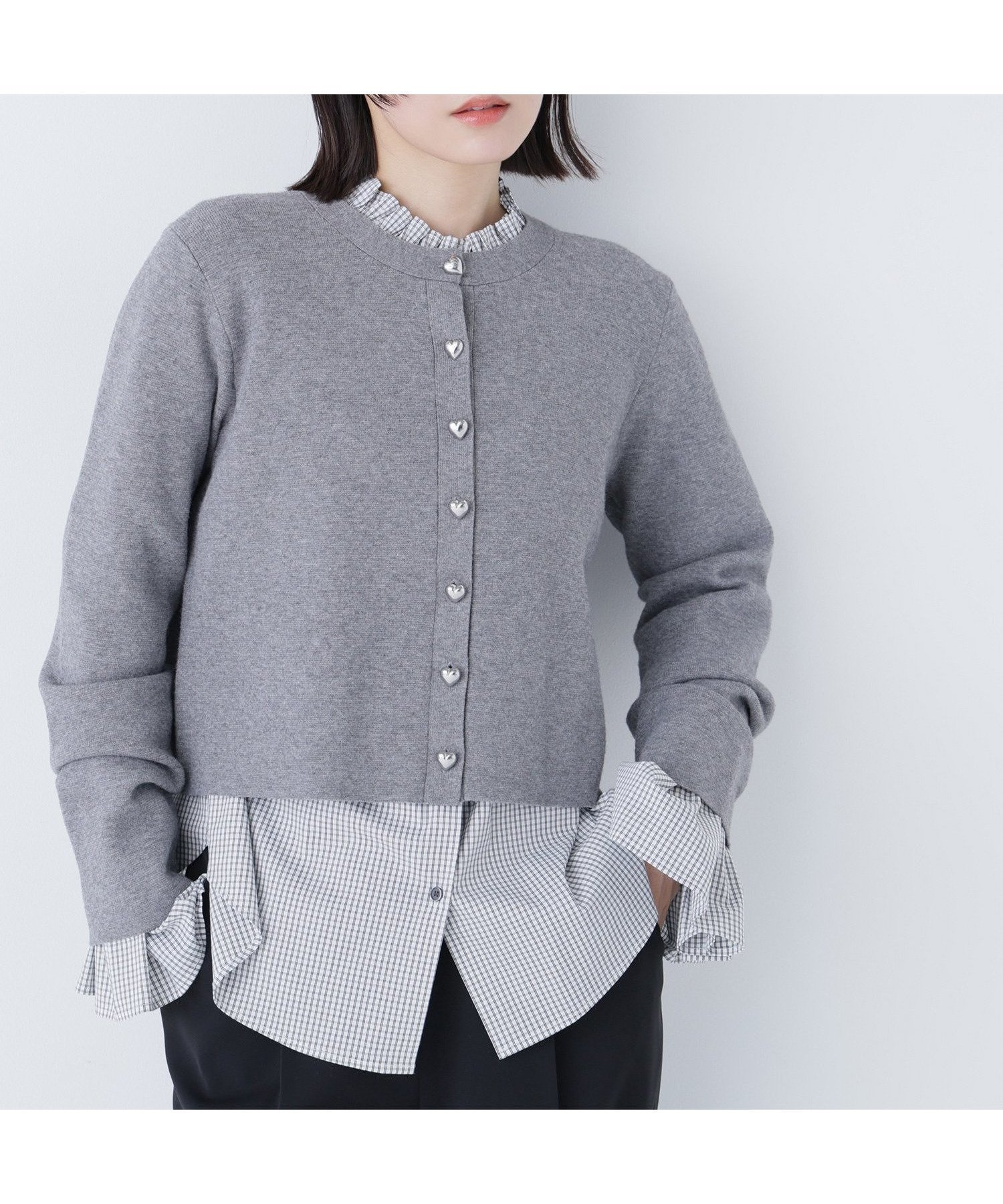 【ナチュラル ビューティー ベーシック/NATURAL BEAUTY BASIC】のハートボタンニットジャケット インテリア・キッズ・メンズ・レディースファッション・服の通販 founy(ファニー) 　ファッション　Fashion　レディースファッション　Fashion for Women　アウター　Coat / Outerwear Collection　レディースジャケット・軽アウター　Jackets　カーディガン　Cardigan, Knitwear　ジャケット　Jacket, Outerwear　トレンド　Trend, Trending Now　フロント　Front, Front Design　ミラノリブ　Milano Rib, Milano Stitch　メタル　Metal, Metal Parts　杢グレー|ID: prp329100004690103 ipo3291000000034603228