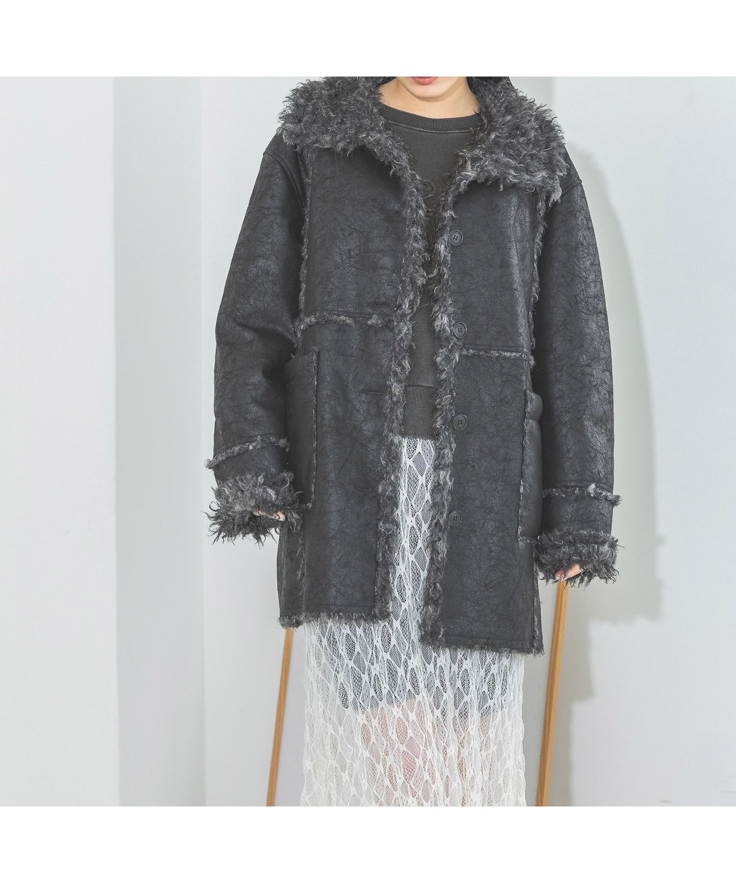 【ジーナシス/JEANASiS】のリバーシブルムートンファーブルゾン インテリア・キッズ・メンズ・レディースファッション・服の通販 founy(ファニー) 　ファッション　Fashion　レディースファッション　Fashion for Women　アウター　Coat / Outerwear Collection　ブルゾンジャケット・スポーティアウター　Blouson Jackets　リバーシブル　Reversible, Two-Sided　冬　Winter / This Winter　ブラック系その他|ID: prp329100004690193 ipo3291000000033911208
