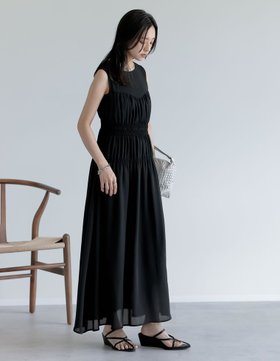 【リエディ/Re:EDIT】のシフォンギャザーデザインワンピース 人気、トレンドファッション・服の通販 founy(ファニー) ファッション Fashion レディースファッション Fashion for Women ワンピース Dresses おすすめ Recommended / Our Picks カーディガン Cardigan, Knitwear ギャザー Gathered, Ruffled コンパクト Compact, Small Size サンダル Sandals, Summer Shoes シフォン Chiffon, Lightweight Fabric ドレープ Drape, Draping Fabric ノースリーブ Sleeveless, No-Sleeve バランス Balance, Style Balance フィット Fit, Slim Fit フレア Flare, Flared ミュール Mule, Backless Shoes |ID:prp329100004690294