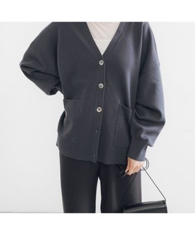 【アーバンリサーチ/URBAN RESEARCH】のVネックルーズカーディガン 人気、トレンドファッション・服の通販 founy(ファニー) ファッション Fashion レディースファッション Fashion for Women トップス・カットソー Cut & Sew Tops カーディガン・羽織り Layered Style Cardigans Vネックトップス V-Neck Tops / V-Cut Neckline Shirts 秋 Autumn カーディガン Cardigan, Knitwear ショルダー Shoulder, Shoulder Strap タンク Tank Top, Sleeveless Top ドロップ Drop Shoulder, Dropped Style パッチ Patch, Appliqué フロント Front, Front Design ポケット Pocket, Pocket Detail ルーズ Loose, Oversized ロング Long, Long-Length ワイド Wide, Wide Fit 冬 Winter / This Winter A/W・秋冬 Autumn/Winter 夏 Summer 2025年 2025 2025-2026秋冬・A/W Autumn/Winter 2025–26 AW25–26 |ID:prp329100004690331