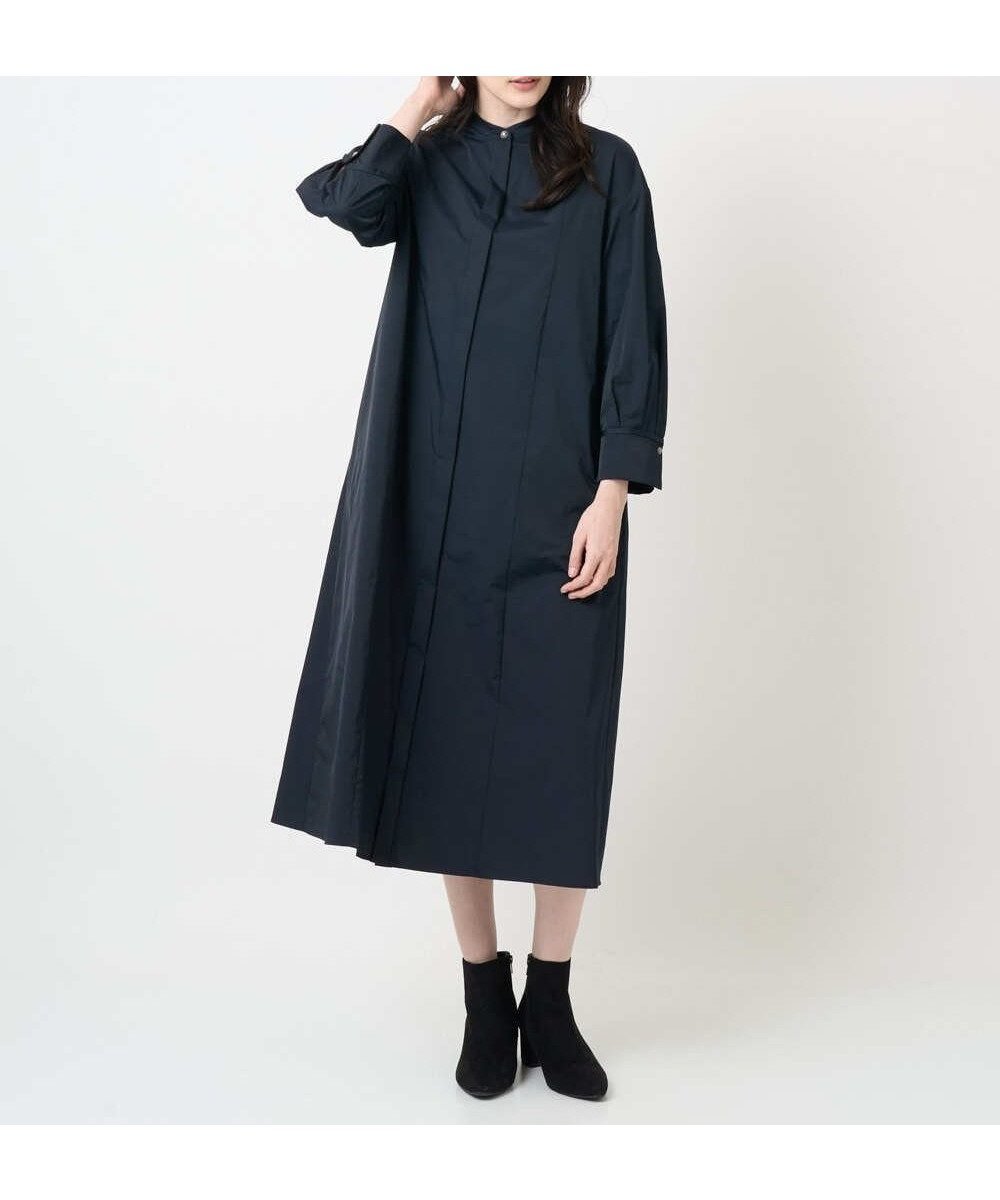 【クリスチャン オジャール/CHRISTIAN AUJARD】の長袖タフタワンピース インテリア・キッズ・メンズ・レディースファッション・服の通販 founy(ファニー) 　ファッション　Fashion　レディースファッション　Fashion for Women　ワンピース　Dresses　春　Spring　洗える　Machine Washable　秋　Autumn　ショルダー　Shoulder, Shoulder Strap　スタンド　Stand Collar, Upright Stand　スニーカー　Sneakers, Trainers　タフタ　Taffeta, Structured Fabric　ドロップ　Drop Shoulder, Dropped Style　長袖　Long Sleeve, Full Sleeve　フォルム　Silhouette, Form　リラックス　Relax, Relaxed Fit　ロング　Long, Long-Length　冬　Winter / This Winter　おすすめ　Recommended / Our Picks　夏　Summer　エレガント 上品　Elegant　ビジネス 仕事 通勤　Business / Work / Commuting　ネイビー|ID: prp329100004690354 ipo3291000000033989807