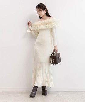 【ランダ/RANDA】の【選べる丈感】3Dフラワーフリルオフショルニットワンピース 人気、トレンドファッション・服の通販 founy(ファニー) ファッション Fashion レディースファッション Fashion for Women ワンピース Dresses ニットワンピース Knit Dresses スニーカー Sneakers, Trainers フラワー Flower, Floral フリル Frill, Ruffle ラグジュアリー Luxury, Elegant |ID:prp329100004690357