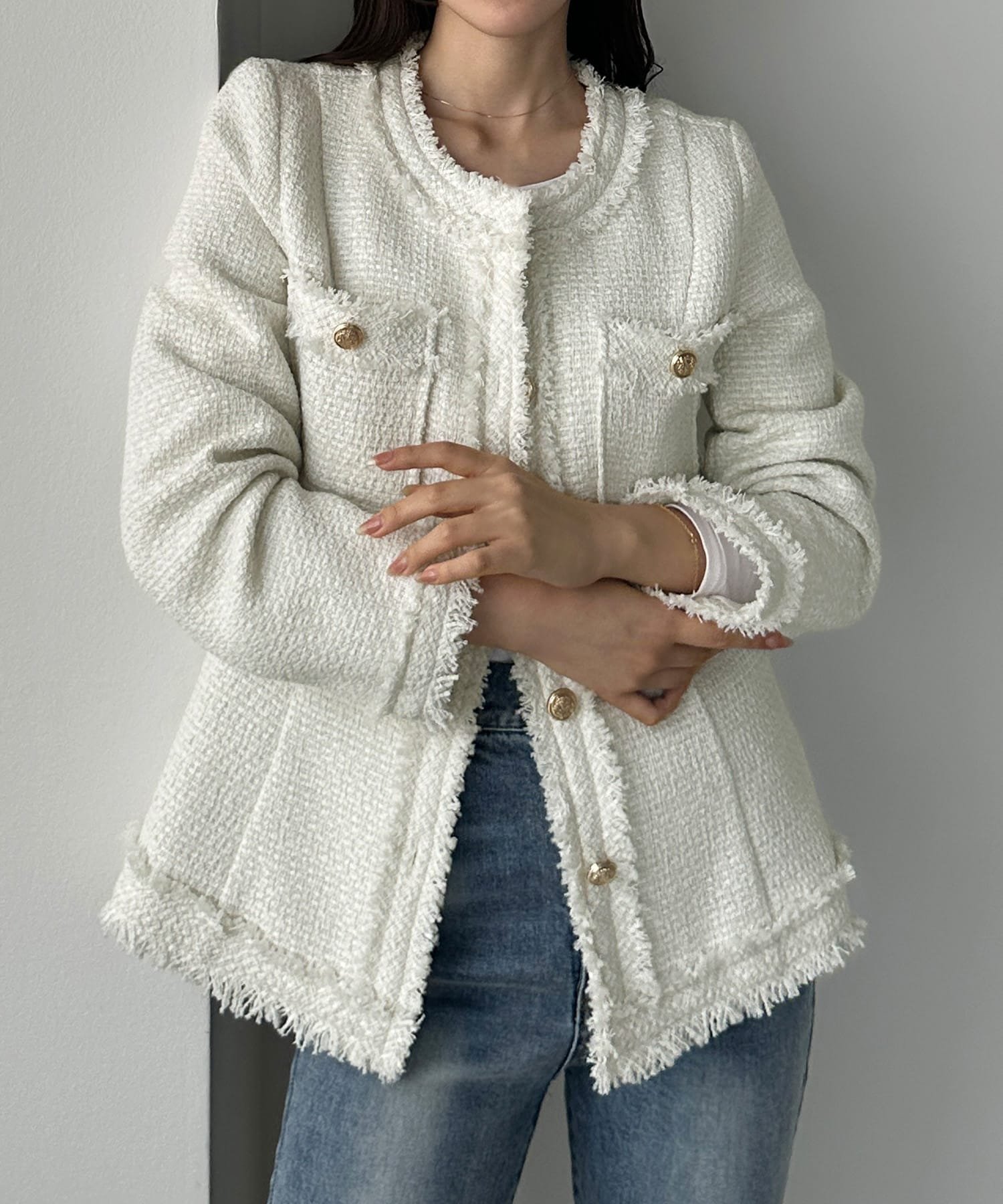 【ジュノア/JUNOAH】のLouere ウエストシェイプラメツイードジャケット インテリア・キッズ・メンズ・レディースファッション・服の通販 founy(ファニー) 　ファッション　Fashion　レディースファッション　Fashion for Women　アウター　Coat / Outerwear Collection　レディースジャケット・軽アウター　Jackets　ホワイト|ID: prp329100004690382 ipo3291000000033872699