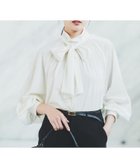 【アンタイトル/UNTITLED】の【通勤】ボウタイ付スタンドネック ボリュームブラウス 人気、トレンドファッション・服の通販 founy(ファニー) ファッション Fashion レディースファッション Fashion for Women トップス・カットソー Cut & Sew Tops シャツ・ブラウス・オフィスカジュアル Elegant Blouses & Button-Ups おすすめ Recommended / Our Picks なめらか Smooth, Silky Texture インナー Innerwear カフス Cuff Design ギャザー Gathered, Ruffled スタンド Stand Collar, Upright Stand ストレッチ Stretch, Stretchy Fabric セレモニー Ceremony デニム Denim, Jeans Material リボン Ribbon, Bow ワイド Wide, Wide Fit ビジネス 仕事 通勤 Business / Work / Commuting thumbnail オフホワイト|ID: prp329100004690419 ipo3291000000033935613