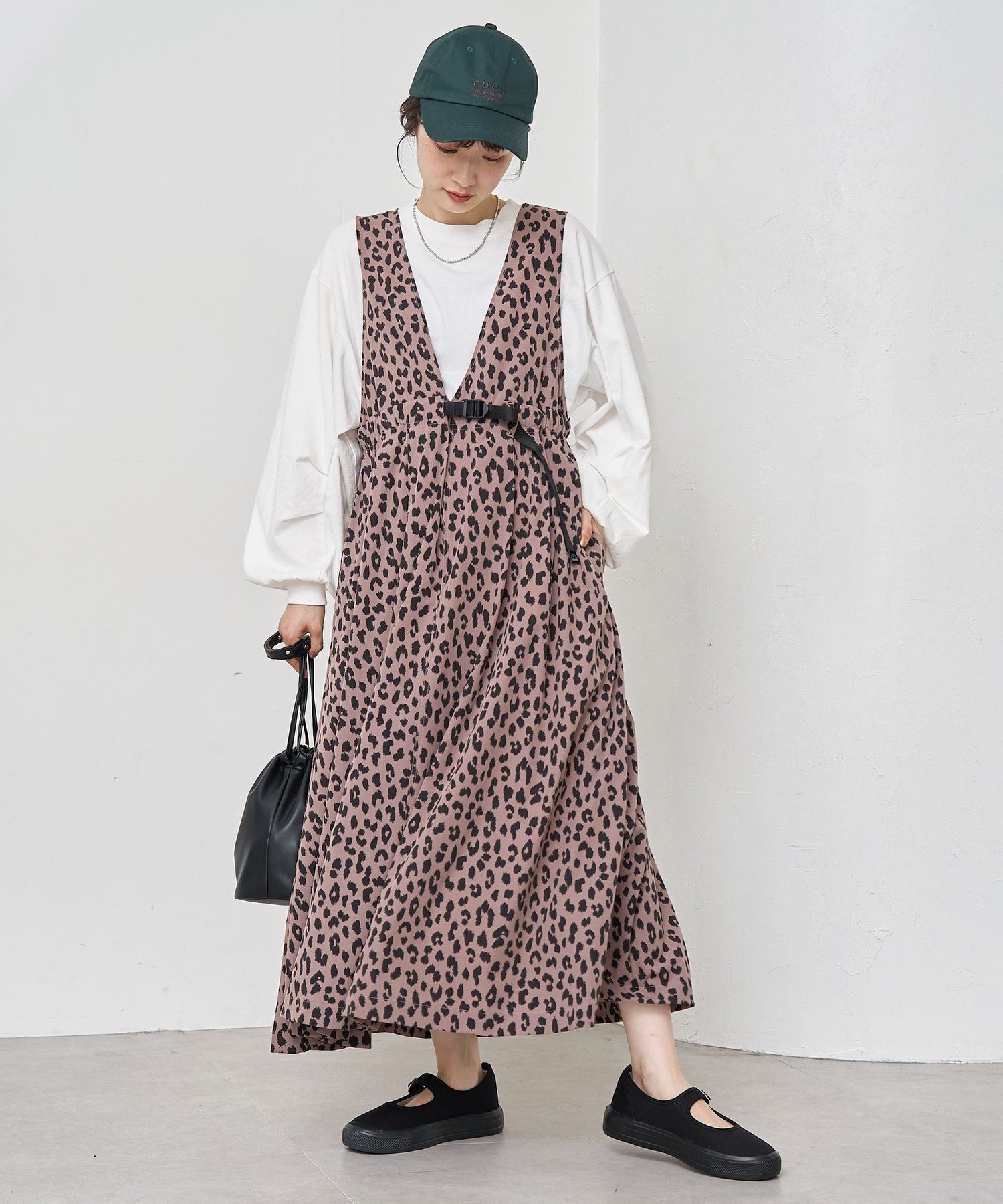 【コーエン/COEN】の【C.mt】撥水 Vネックジャンスカ 人気、トレンドファッション・服の通販 founy(ファニー) 　ファッション　Fashion　レディースファッション　Fashion for Women　トップス・カットソー　Cut & Sew Tops　Vネックトップス　V-Neck Tops / V-Cut Neckline Shirts　インナー　Innerwear　ストレッチ　Stretch, Stretchy Fabric　フレア　Flare, Flared　ポケット　Pocket, Pocket Detail　ミックス　Mix, Mixed Style　レオパード　Leopard, Animal Print　ロング　Long, Long-Length　 other-1|ID: prp329100004690439 ipo3291000000034237588