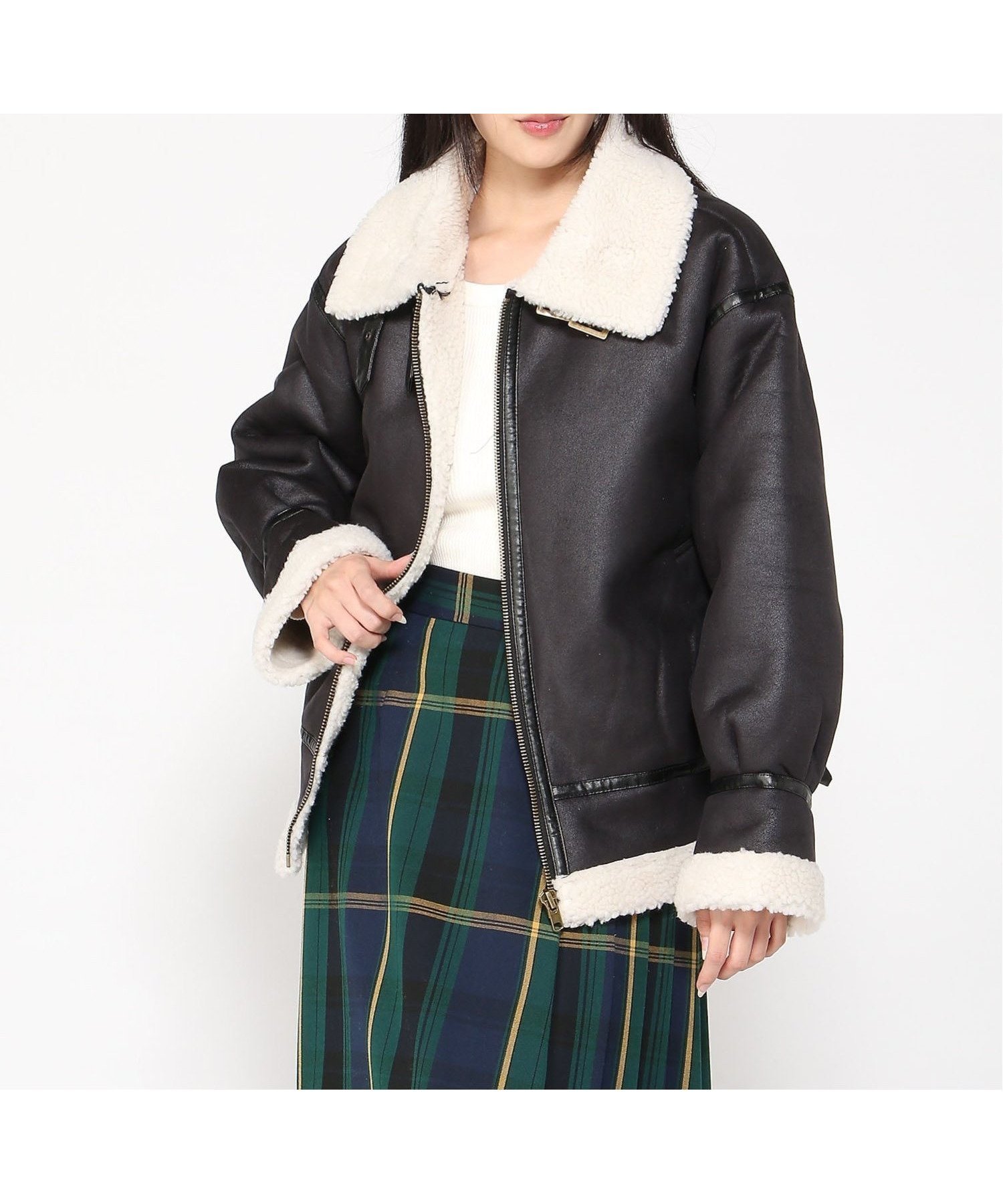【イング/INGNI】のINGNI/ボアムートンB-3 インテリア・キッズ・メンズ・レディースファッション・服の通販 founy(ファニー) 　ファッション　Fashion　レディースファッション　Fashion for Women　クロ/アイボリー|ID: prp329100004690491 ipo3291000000033873227
