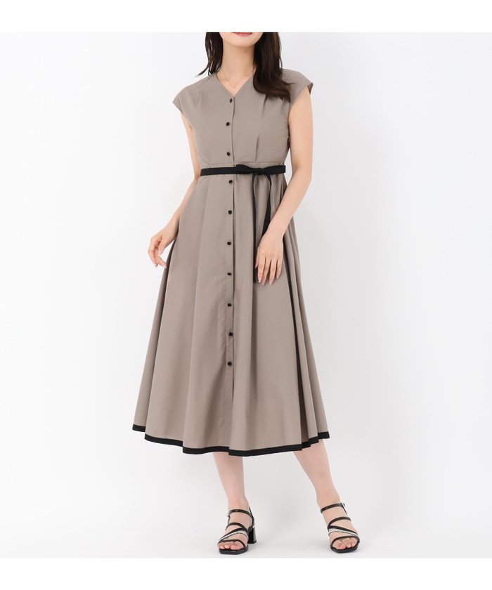 【ミッシュマッシュ/MISCH MASCH】のMM537411 配色フレンチスリーブワンピース インテリア・キッズ・メンズ・レディースファッション・服の通販 founy(ファニー) https://founy.com/ ファッション Fashion レディースファッション Fashion for Women ワンピース Dresses アクセサリー Fashion Accessories イエロー Yellow 春 Spring 洗える Machine Washable 秋 Autumn 軽量 Lightweight, Ultra Light サマー Summer, Summer Style サンダル Sandals, Summer Shoes シューズ Shoes, Footwear ストレッチ Stretch, Stretchy Fabric スリーブ Sleeve, Long Sleeve / Short Sleeve デコルテ Décolleté, Neckline バランス Balance, Style Balance フェミニン Feminine, Girly フラット Flat, Flat Shoes フレンチ French, French Style 半袖 Short Sleeve, Half Sleeve リボン Ribbon, Bow S/S・春夏 SS, Spring/Summer, Warm Season 夏 Summer エレガント 上品 Elegant 入学式 Entrance Ceremony 卒業式 Graduation Ceremony ビジネス 仕事 通勤 Business / Work / Commuting |ID: prp329100004690510 ipo3291000000033990916