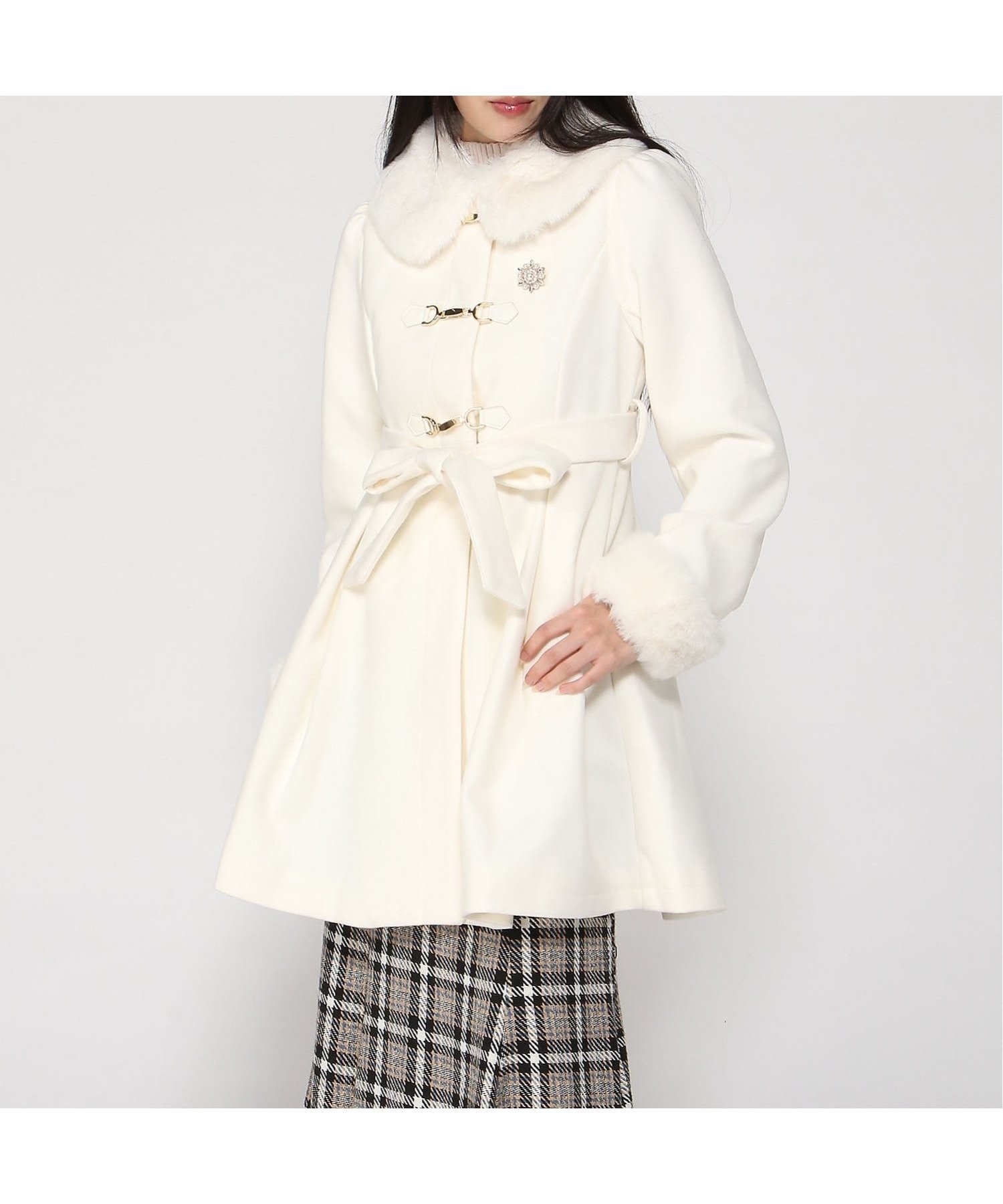 【イング/INGNI】のINGNI/BIT付ドーリーCT インテリア・キッズ・メンズ・レディースファッション・服の通販 founy(ファニー) 　ファッション　Fashion　レディースファッション　Fashion for Women　アウター　Coat / Outerwear Collection　オフホワイト|ID: prp329100004690515 ipo3291000000033873354