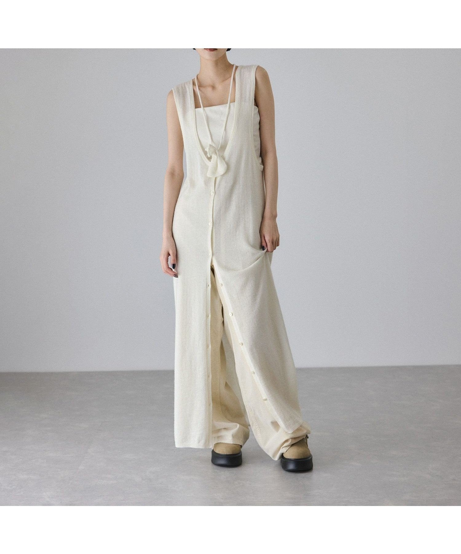 【アダム エ ロペ/ADAM ET ROPE'】のモヘアミックスUネックワンピースネックポーチセット インテリア・キッズ・メンズ・レディースファッション・服の通販 founy(ファニー) 　ファッション　Fashion　レディースファッション　Fashion for Women　ワンピース　Dresses　ポーチ&ミニバッグ　Pouches & Mini Bags　インナー　Innerwear　カットソー　Cut and Sewn Top　シンプル　Simple, Minimal　ストレート　Straight, Straight Cut　タンク　Tank Top, Sleeveless Top　ネックレス　Necklace, Pendant Necklace　ポケット　Pocket, Pocket Detail　ポーチ　Pouch, Small Case　ミックス　Mix, Mixed Style　A/W・秋冬　Autumn/Winter　おすすめ　Recommended / Our Picks　エレガント 上品　Elegant　2026年　2026　ホワイト(10)|ID: prp329100004690545 ipo3291000000033873508