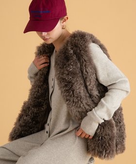 【サニーレーベル/Sonny Label / URBAN RESEARCH】のカーリーフェイクファーベスト 人気、トレンドファッション・服の通販 founy(ファニー) ファッション Fashion レディースファッション Fashion for Women アウター Coat / Outerwear Collection トップス・カットソー Cut & Sew Tops ベスト&ジレ / 重ね着スタイル Vests & Gilets 2025年 2025 2025-2026秋冬・A/W Autumn/Winter 2025–26 AW25–26 冬 Winter / This Winter おすすめ Recommended / Our Picks ベスト Vest, Waistcoat A/W・秋冬 Autumn/Winter |ID:prp329100004690756