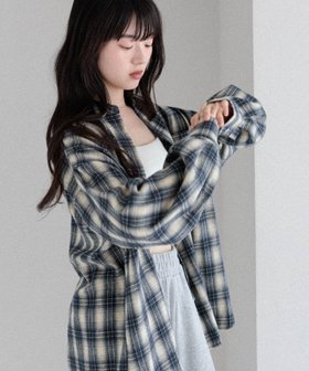 【ヘザー/Heather】の【着回し力も肌見せも,着方次第で女っぽく】マルチWAYBIGチェックシャツ 人気、トレンドファッション・服の通販 founy(ファニー) ファッション Fashion レディースファッション Fashion for Women トップス・カットソー Cut & Sew Tops シャツ・ブラウス・オフィスカジュアル Elegant Blouses & Button-Ups おすすめ Recommended / Our Picks キャミソール Camisole, Spaghetti Strap Top チェック Check, Plaid, Tartan トレンド Trend, Trending Now ラップ Wrap, Wrap Design 今季 This Season, Current Season 羽織 Haori, Light Jacket |ID:prp329100004691183