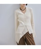 【アダム エ ロペ/ADAM ET ROPE'】の【WEB限定】エコベロVネックカーディガン 人気、トレンドファッション・服の通販 founy(ファニー) ファッション Fashion レディースファッション Fashion for Women トップス・カットソー Cut & Sew Tops カーディガン・羽織り Layered Style Cardigans Vネックトップス V-Neck Tops / V-Cut Neckline Shirts カーディガン Cardigan, Knitwear キャミソール Camisole, Spaghetti Strap Top コンパクト Compact, Small Size シンプル Simple, Minimal ストレート Straight, Straight Cut デコルテ Décolleté, Neckline バランス Balance, Style Balance フィット Fit, Slim Fit ポケット Pocket, Pocket Detail 羽織 Haori, Light Jacket ワイド Wide, Wide Fit A/W・秋冬 Autumn/Winter おすすめ Recommended / Our Picks 2026年 2026 thumbnail オフホワイト(15)|ID: prp329100004691356 ipo3291000000033877637
