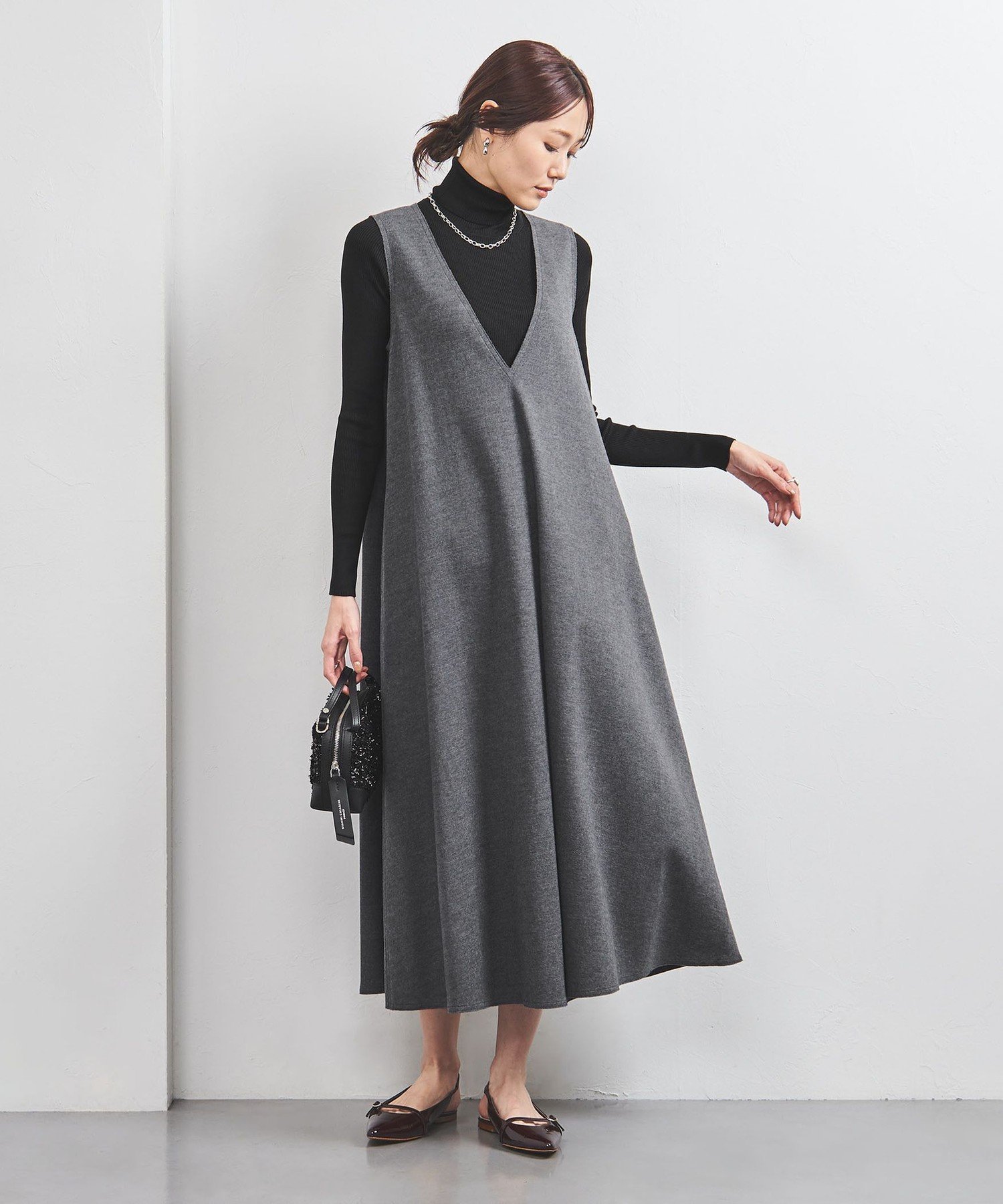 【ユナイテッドアローズ/UNITED ARROWS】のW Vネック ジャージー ロングワンピース インテリア・キッズ・メンズ・レディースファッション・服の通販 founy(ファニー) 　ファッション　Fashion　レディースファッション　Fashion for Women　ワンピース　Dresses　インナー　Innerwear　コンシャス　Conscious, Bodycon　シンプル　Simple, Minimal　タートルネック　Turtleneck, High Neck　定番　Standard, Basic Item　フレア　Flare, Flared　ポケット　Pocket, Pocket Detail　ロング　Long, Long-Length　アウトレット　Outlet / Clearance　おすすめ　Recommended / Our Picks　その他1|ID: prp329100004692031 ipo3291000000033881265