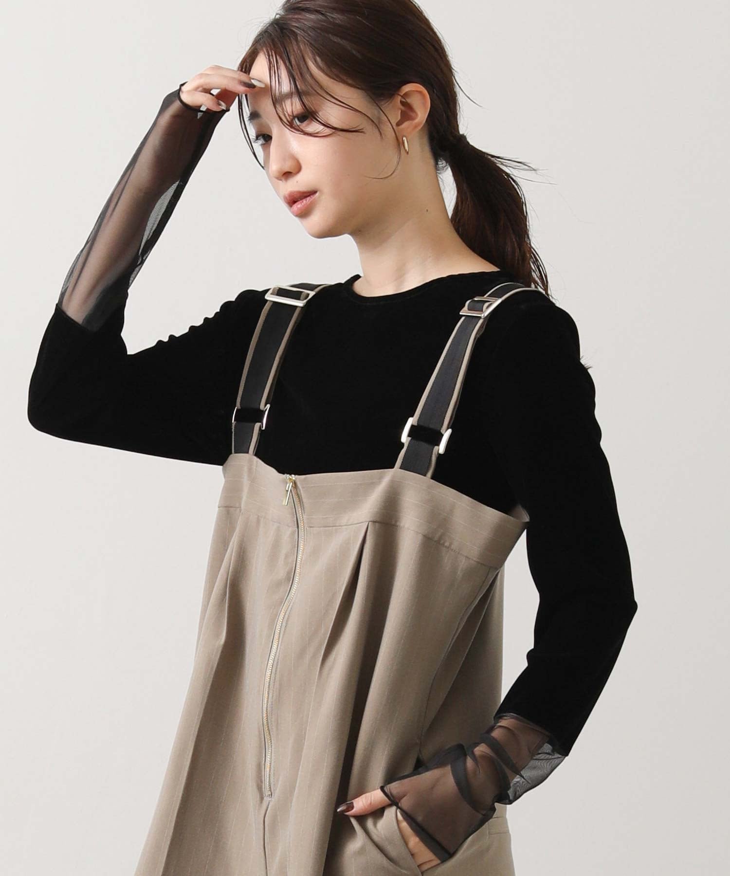 【グレディブリリアン/Gready Brilliant】のGready Brilliant/4_ベロア袖チュールボートN 人気、トレンドファッション・服の通販 founy(ファニー) 　ファッション　Fashion　レディースファッション　Fashion for Women　トップス・カットソー　Cut & Sew Tops　ベロアトップス　Velour Tops / Velvet-Look Items　シンプル　Simple, Minimal　センター　Center, Center Line　チュール　Tulip, Tulip Motif　ベロア　Velour, Soft Velvet　ワンポイント　One Point, Statement Accent　人気　Popular, Best Seller　 other-1|ID: prp329100004692056 ipo3291000000034534185