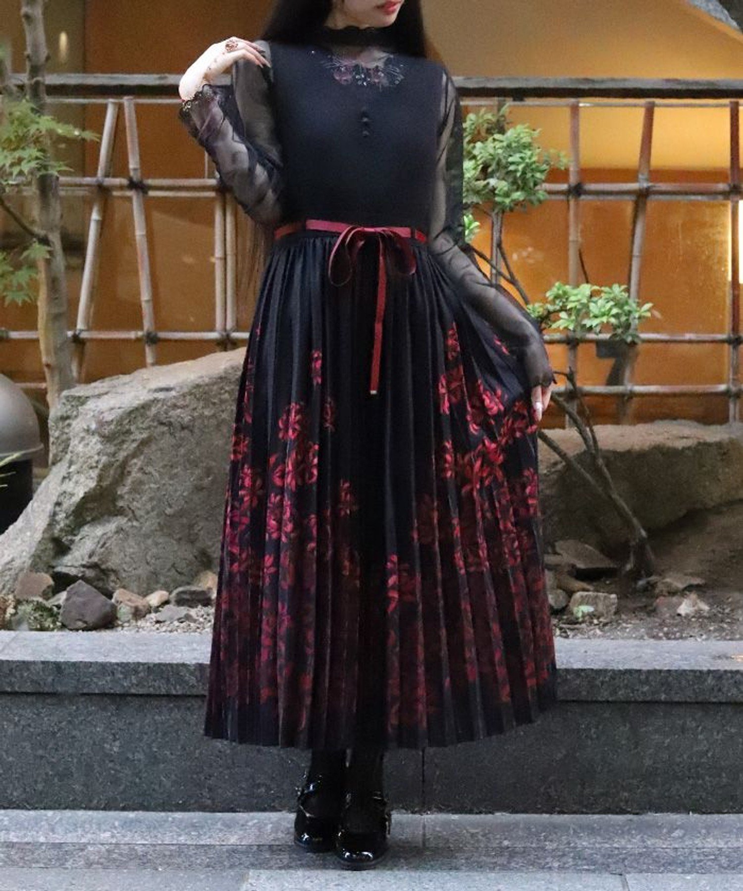 【アクシーズファム/axes femme】の彼岸花柄プリーツジャンスカ インテリア・キッズ・メンズ・レディースファッション・服の通販 founy(ファニー) 　ファッション　Fashion　レディースファッション　Fashion for Women　おすすめ　Recommended / Our Picks　アクセサリー　Fashion Accessories　シンプル　Simple, Minimal　バランス　Balance, Style Balance　フロント　Front, Front Design　プリント　Print, Printed Pattern　モチーフ　Motif, Design Theme　リボン　Ribbon, Bow　黒|ID: prp329100004692121 ipo3291000000033881646