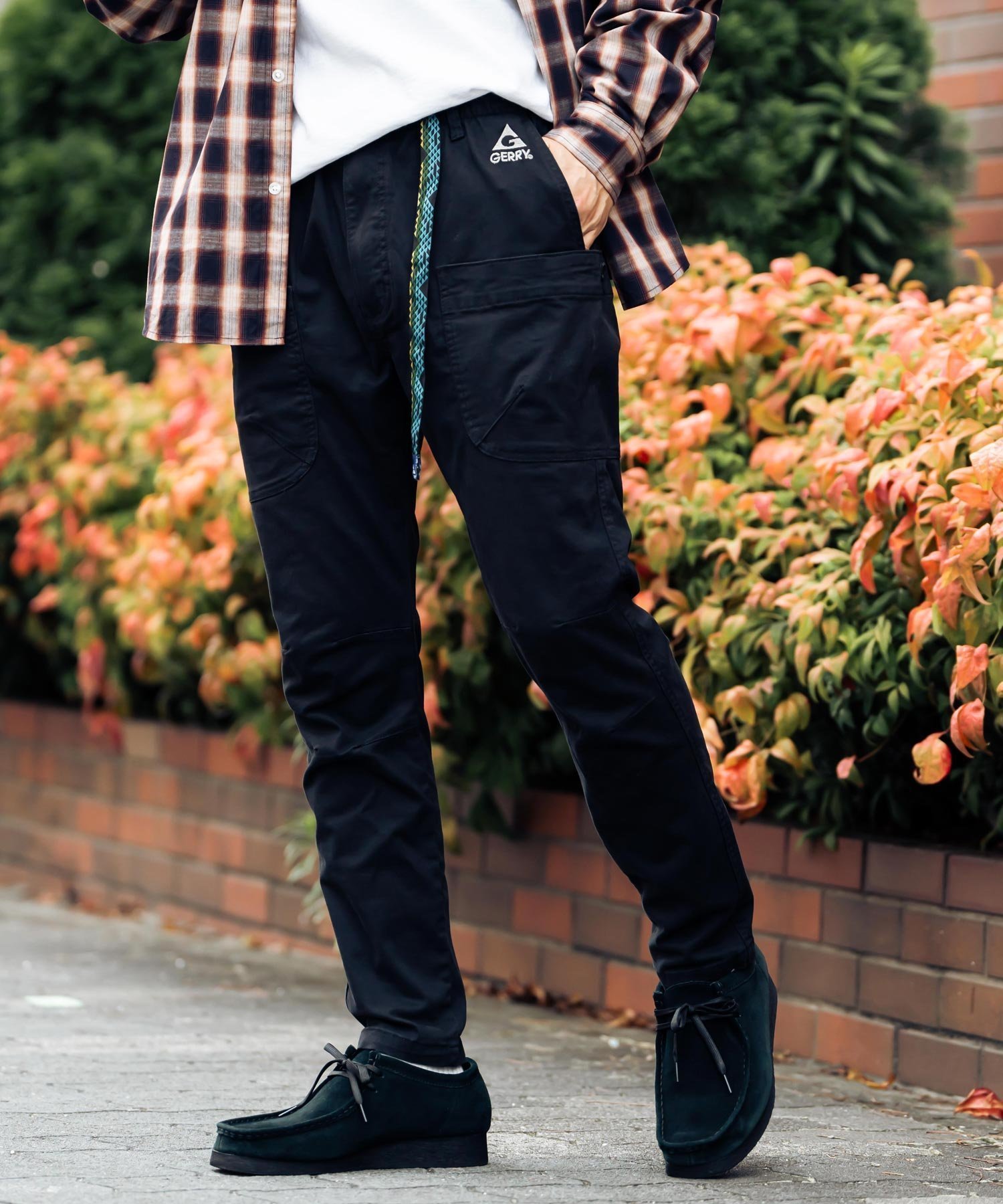 【ロッキーモンロー/Rocky Monroe】のGERRY ジェリー ストレッチデニム チノキャンプクライミングパンツ インテリア・キッズ・メンズ・レディースファッション・服の通販 founy(ファニー) 　ファッション　Fashion　レディースファッション　Fashion for Women　パンツ　Pants & Trousers　アウトドア　Outdoor Clothing　ストレッチ　Stretch, Stretchy Fabric　スリム　Slim, Slim Fit　デニム　Denim, Jeans Material　フロント　Front, Front Design　ブロック　Block, Solid Block Pattern　ポケット　Pocket, Pocket Detail　ロング　Long, Long-Length　1.ブラック|ID: prp329100004692188 ipo3291000000033881927