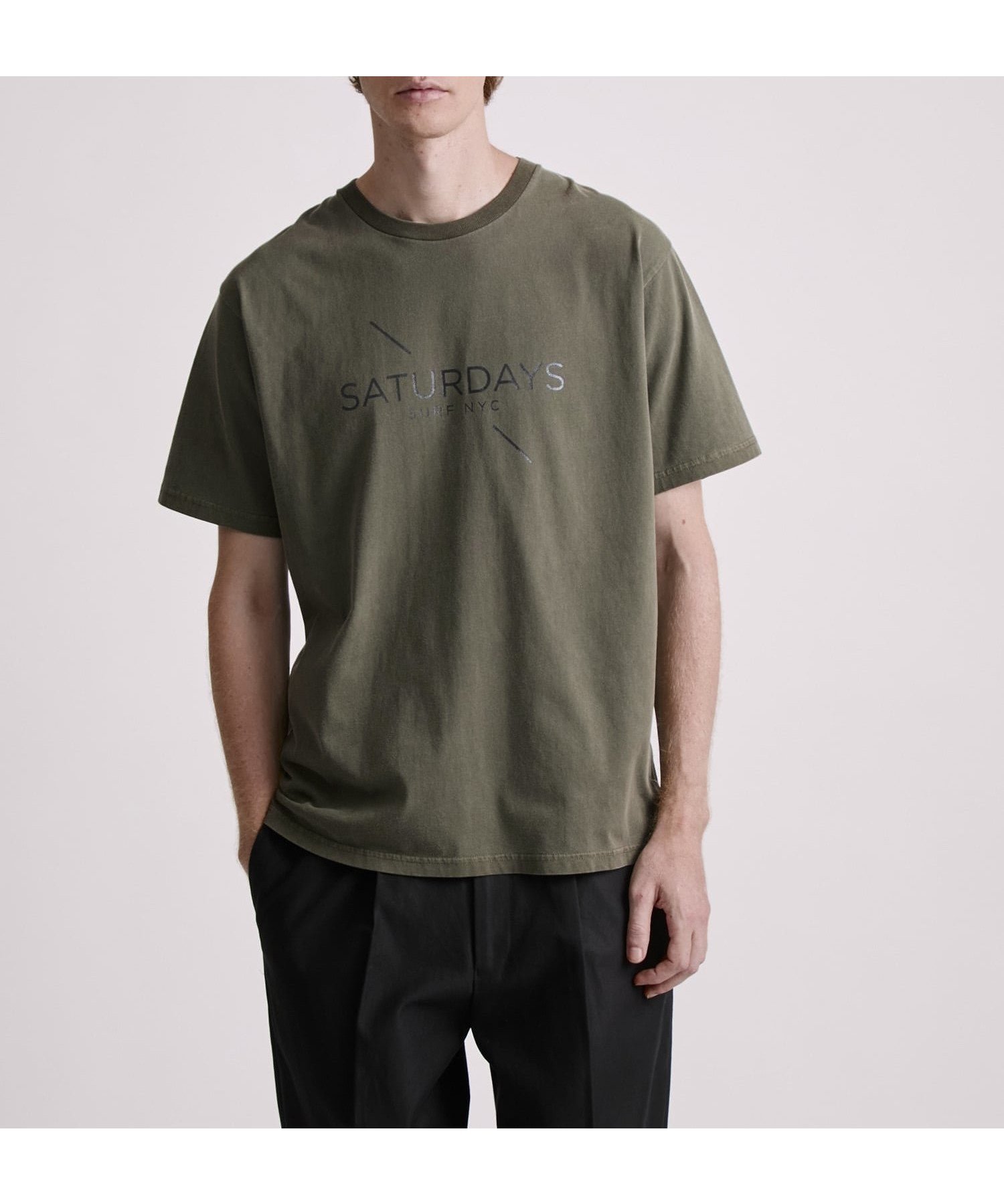 【サタデイズ ニューヨークシティ/SATURDAYS NYC】のSaturdays Surf Pigment Dye SS Tee インテリア・キッズ・メンズ・レディースファッション・服の通販 founy(ファニー) 　ファッション　Fashion　レディースファッション　Fashion for Women　トレンド　Trend, Trending Now　フロント　Front, Front Design　オリーブ(37)|ID: prp329100004692245 ipo3291000000033882205