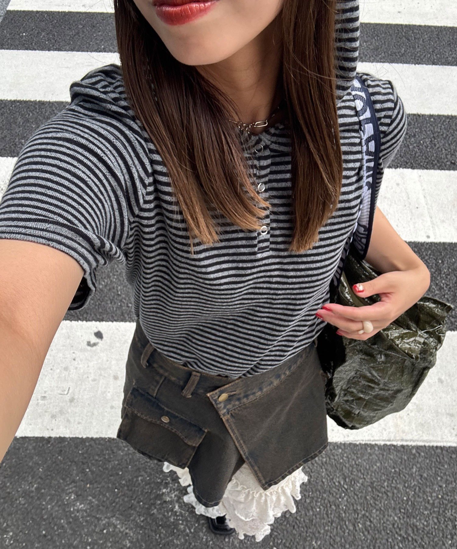 【パルグループ/PAL GROUP】の【Ciaopanic】ボーダーフーディーTOPS インテリア・キッズ・メンズ・レディースファッション・服の通販 founy(ファニー) 　ファッション　Fashion　レディースファッション　Fashion for Women　トップス・カットソー　Cut & Sew Tops　ガーリー　Girly, Feminine Style　スニーカー　Sneakers, Trainers　デニム　Denim, Jeans Material　トレンド　Trend, Trending Now　バランス　Balance, Style Balance　ミニスカート　Mini Skirt, Short Skirt　ワイド　Wide, Wide Fit　ブラック|ID: prp329100004692270 ipo3291000000033882338