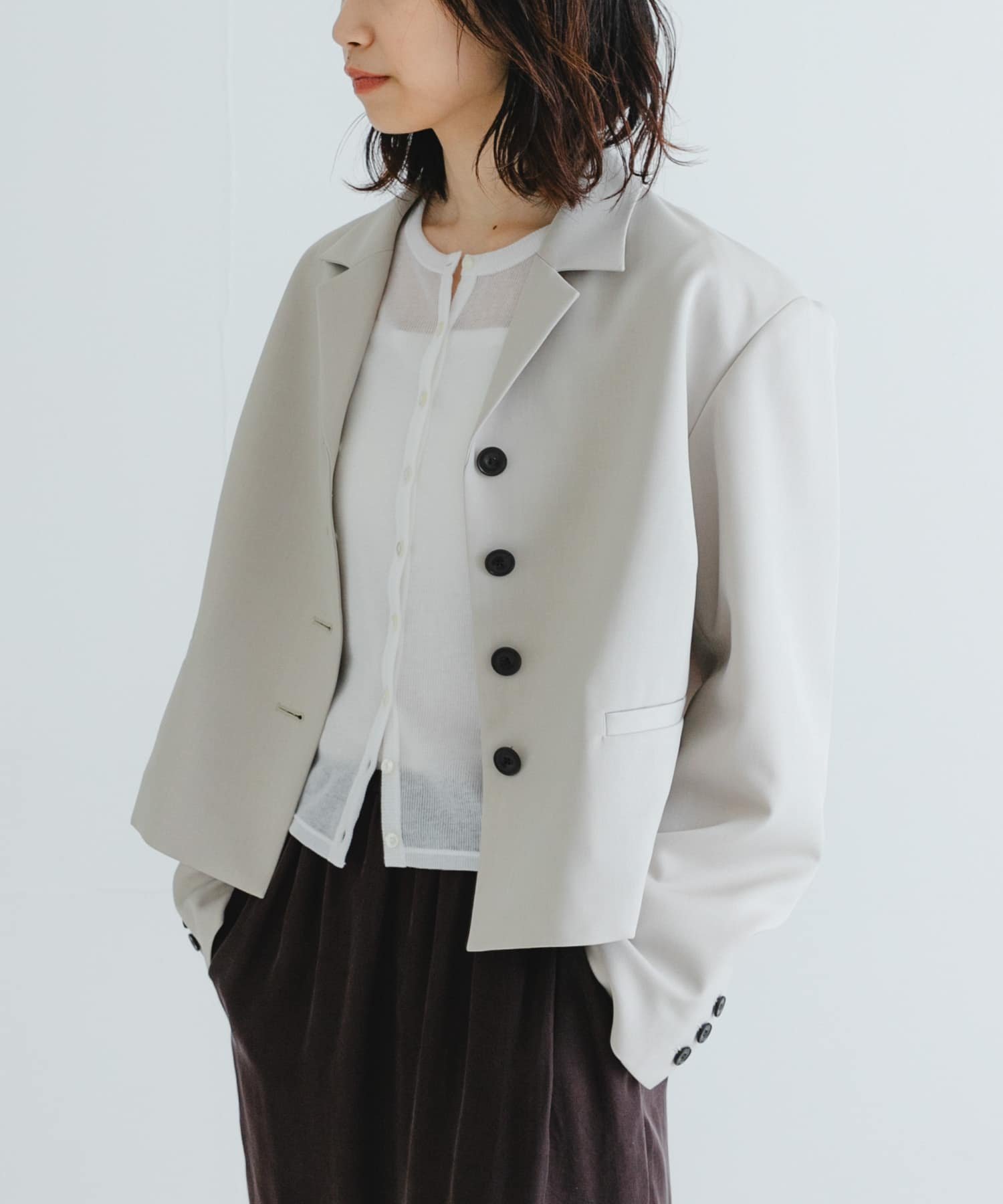 【アーバンリサーチ/URBAN RESEARCH】のnew basic ボックスショートジャケット インテリア・キッズ・メンズ・レディースファッション・服の通販 founy(ファニー) 　ファッション　Fashion　レディースファッション　Fashion for Women　アウター　Coat / Outerwear Collection　レディースジャケット・軽アウター　Jackets　2025年　2025　2025春夏・S/S　Spring/Summer 2025 SS25　コンパクト　Compact, Small Size　ショート　Short, Short Length　ジャケット　Jacket, Outerwear　トレンド　Trend, Trending Now　フィット　Fit, Slim Fit　ベーシック　Basic, Essential　ボックス　Boxy, Box Shape　ロング　Long, Long-Length　ワイド　Wide, Wide Fit　今季　This Season, Current Season　夏　Summer　S/S・春夏　SS, Spring/Summer, Warm Season　L.BEIGE|ID: prp329100004692388 ipo3291000000033883070