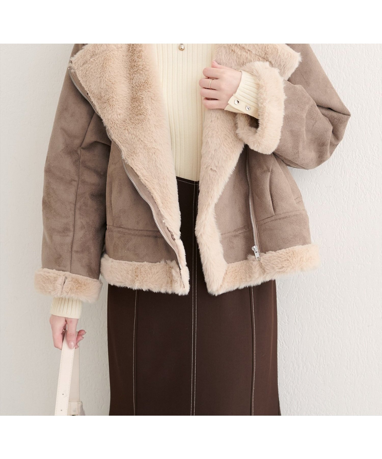 【ナチュラルクチュール/natural couture】のフェイクファームートンブルゾン インテリア・キッズ・メンズ・レディースファッション・服の通販 founy(ファニー) 　ファッション　Fashion　レディースファッション　Fashion for Women　アウター　Coat / Outerwear Collection　ブルゾンジャケット・スポーティアウター　Blouson Jackets　コンパクト　Compact, Small Size　シンプル　Simple, Minimal　ジップ　Zip, Zipper　スニーカー　Sneakers, Trainers　デニム　Denim, Jeans Material　なめらか　Smooth, Silky Texture　バランス　Balance, Style Balance　フェイクファー　Faux Fur, Imitation Fur　フェミニン　Feminine, Girly　ブルゾン　Blouson, Bomber Jacket　ポケット　Pocket, Pocket Detail　防寒　Cold Protection, Winter-Ready　ムートン　Shearling, Mouton　おすすめ　Recommended / Our Picks　旅行　Travel　エレガント 上品　Elegant　2025年　2025　2025-2026秋冬・A/W　Autumn/Winter 2025–26 AW25–26　モカ|ID: prp329100004692398 ipo3291000000033883117