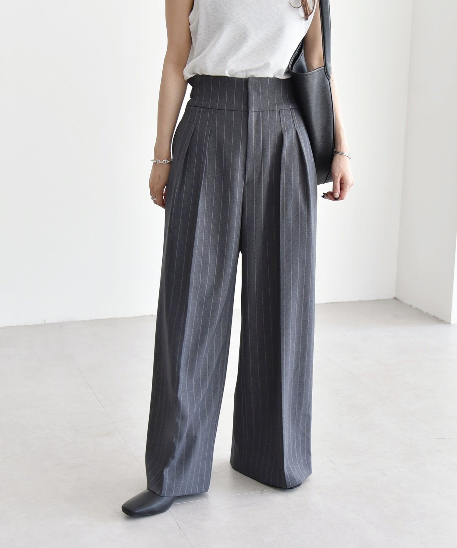 【シップス フォー ウィメン/SHIPS】のquaranciel 洗濯機可能 ストライプ ハイウエスト ワイドパンツ 人気、トレンドファッション・服の通販 founy(ファニー) ファッション Fashion レディースファッション Fashion for Women パンツ Pants & Trousers 洗える Machine Washable クロップド Cropped, Short Length ストライプ Stripe, Striped Pattern スリーブ Sleeve, Long Sleeve / Short Sleeve トレンド Trend, Trending Now 人気 Popular, Best Seller ベロア Velour, Soft Velvet ワイド Wide, Wide Fit おすすめ Recommended / Our Picks 2024年 2024 2024-2025秋冬・A/W Autumn/Winter 2024–25 AW24–25 other-1|ID: prp329100004692454 ipo3291000000034478324