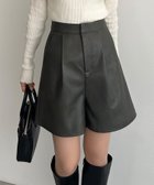 【ジュノア/JUNOAH】のcallautia レザーショートパンツ チャコール|ID: prp329100004692481 ipo3291000000033883564