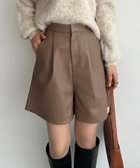【ジュノア/JUNOAH】のcallautia レザーショートパンツ グレージュ|ID: prp329100004692481 ipo3291000000033883566