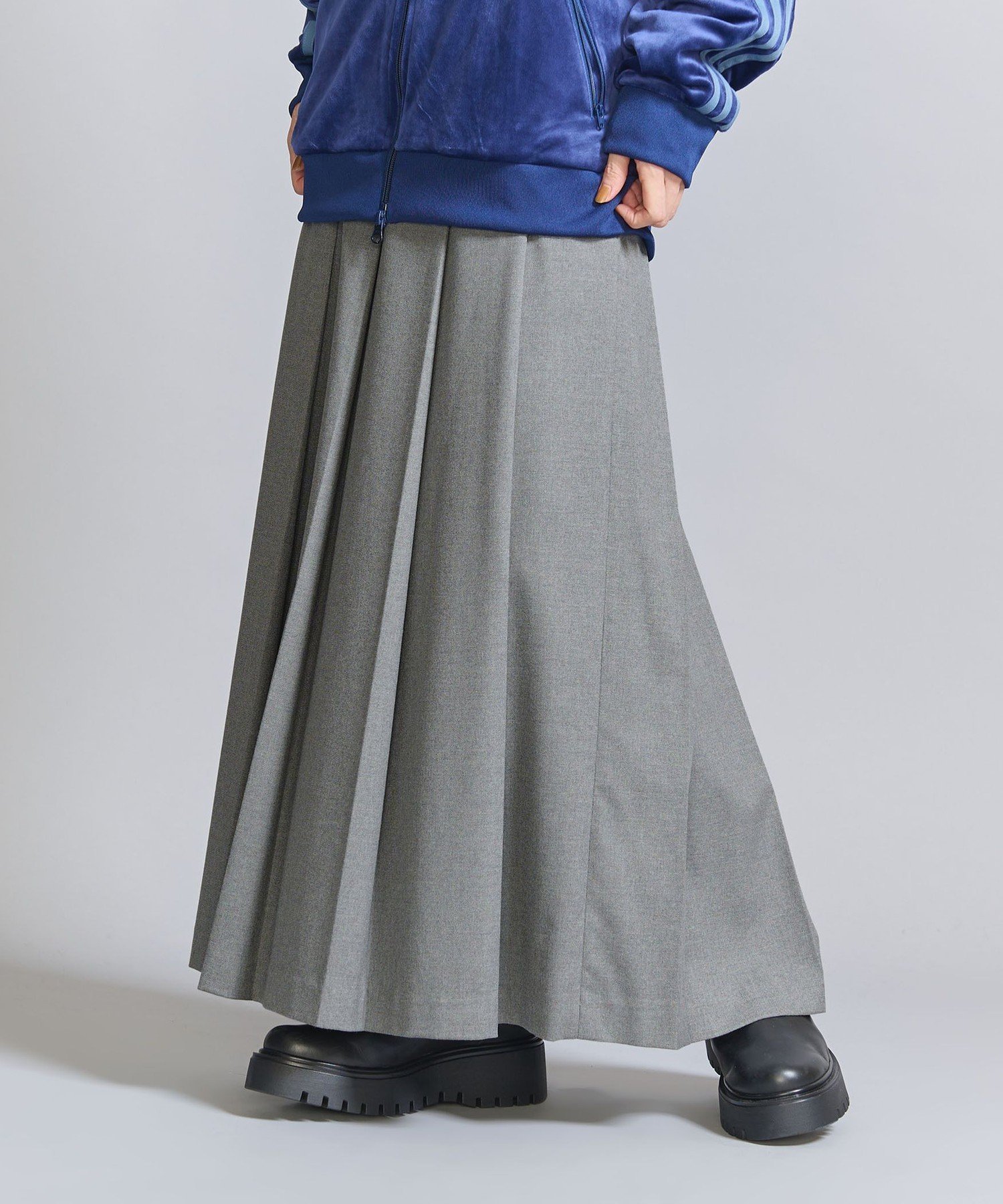 【ユナイテッドアローズ/UNITED ARROWS】のプリーツ ロングスカート インテリア・キッズ・メンズ・レディースファッション・服の通販 founy(ファニー) 　ファッション　Fashion　レディースファッション　Fashion for Women　スカート　Skirts　ロングスカート　Long Skirts / Maxi & Midi Skirts　おすすめ　Recommended / Our Picks　クラシカル　Classical, Vintage-Inspired　シンプル　Simple, Minimal　スウェット / スエット　Sweatshirt, Sweatwear　スニーカー　Sneakers, Trainers　チェック　Check, Plaid, Tartan　ツイル　Twist, Twisted Detail　プリーツ　Pleats, Pleated　ロング　Long, Long-Length　ワイド　Wide, Wide Fit　定番　Standard, Basic Item　LT.GRAY|ID: prp329100004692541 ipo3291000000033883904
