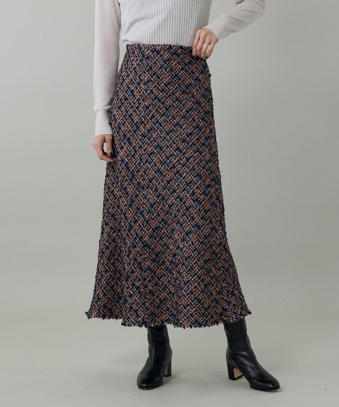 【イネド/INED】のツイードスカート《TOURNIER/トゥルニエ》 人気、トレンドファッション・服の通販 founy(ファニー) 　ファッション　Fashion　レディースファッション　Fashion for Women　スカート　Skirts　カラフル　Colorful Design　シンプル　Simple, Minimal　スマート　Smart, Elegant　ツイード　Twill, Twill Weave　ドレープ　Drape, Draping Fabric　バイアス　Bias, Diagonal Cut　バランス　Balance, Style Balance　ファブリック　Fabric, Textile　フランス　France, French　フリンジ　Fringe, Tassel　 other-1|ID: prp329100004692708 ipo3291000000033884699