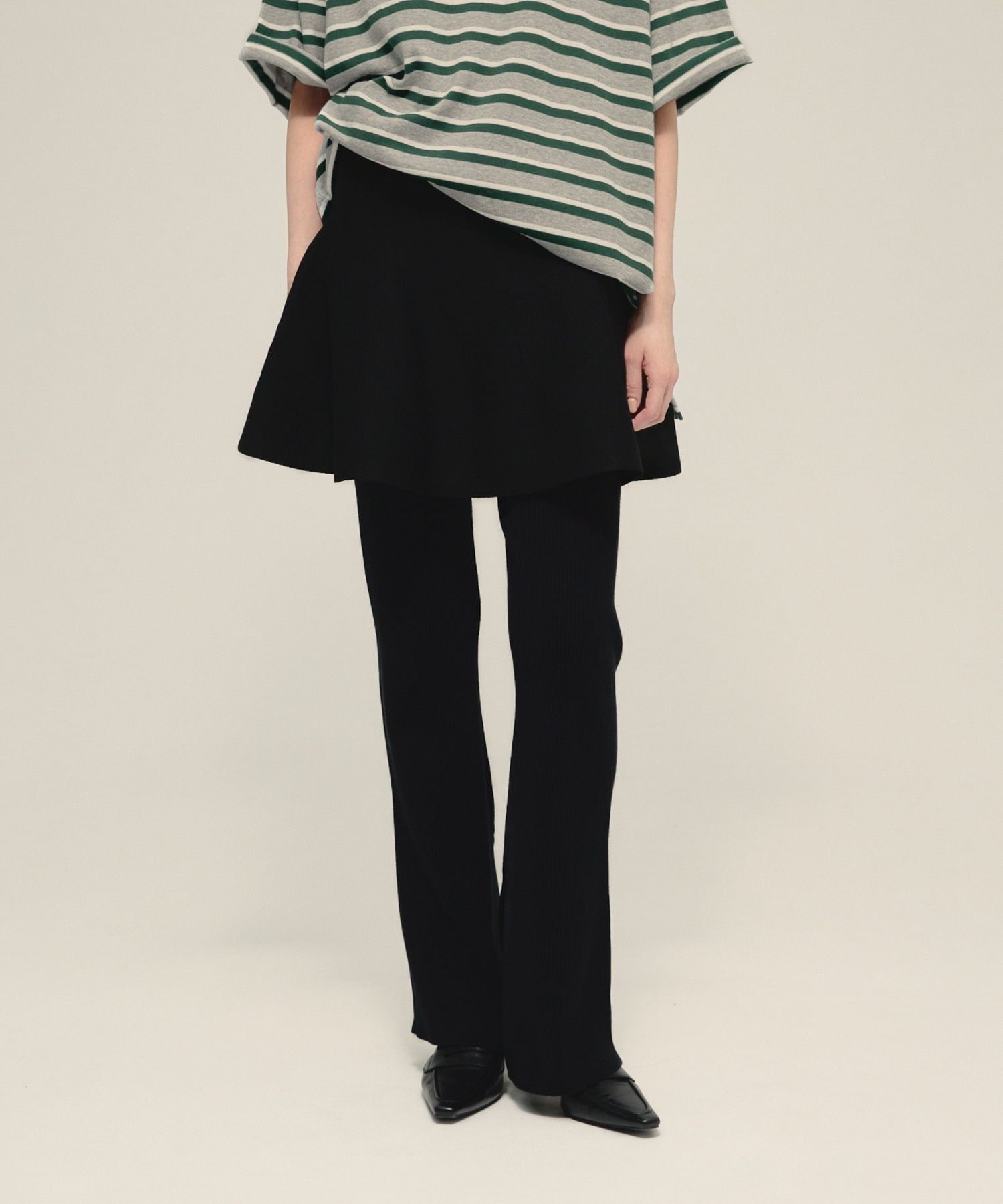【ジーナシス/JEANASiS】のFlare Mini Skirt インテリア・キッズ・メンズ・レディースファッション・服の通販 founy(ファニー) 　ファッション　Fashion　レディースファッション　Fashion for Women　スカート　Skirts　ミニスカート　Mini Skirts　おすすめ　Recommended / Our Picks　フレア　Flare, Flared　ミニスカート　Mini Skirt, Short Skirt　ブラック|ID: prp329100004692816 ipo3291000000033885134