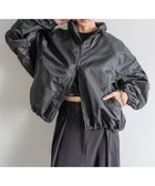 【ベイフロー/BAYFLOW】の【HEREIAM】撥水グロッシーブルゾン 人気、トレンドファッション・服の通販 founy(ファニー) ファッション Fashion レディースファッション Fashion for Women アウター Coat / Outerwear Collection ブルゾンジャケット・スポーティアウター Blouson Jackets 秋 Autumn 今季 This Season, Current Season 切替 Switching, Contrast Panel シャンブレー Chambray, Denim-Like Fabric スウェット / スエット Sweatshirt, Sweatwear 人気 Popular, Best Seller バランス Balance, Style Balance フロント Front, Front Design プリント Print, Printed Pattern おすすめ Recommended / Our Picks thumbnail ブラック19|ID: prp329100004693252 ipo3291000000033887528