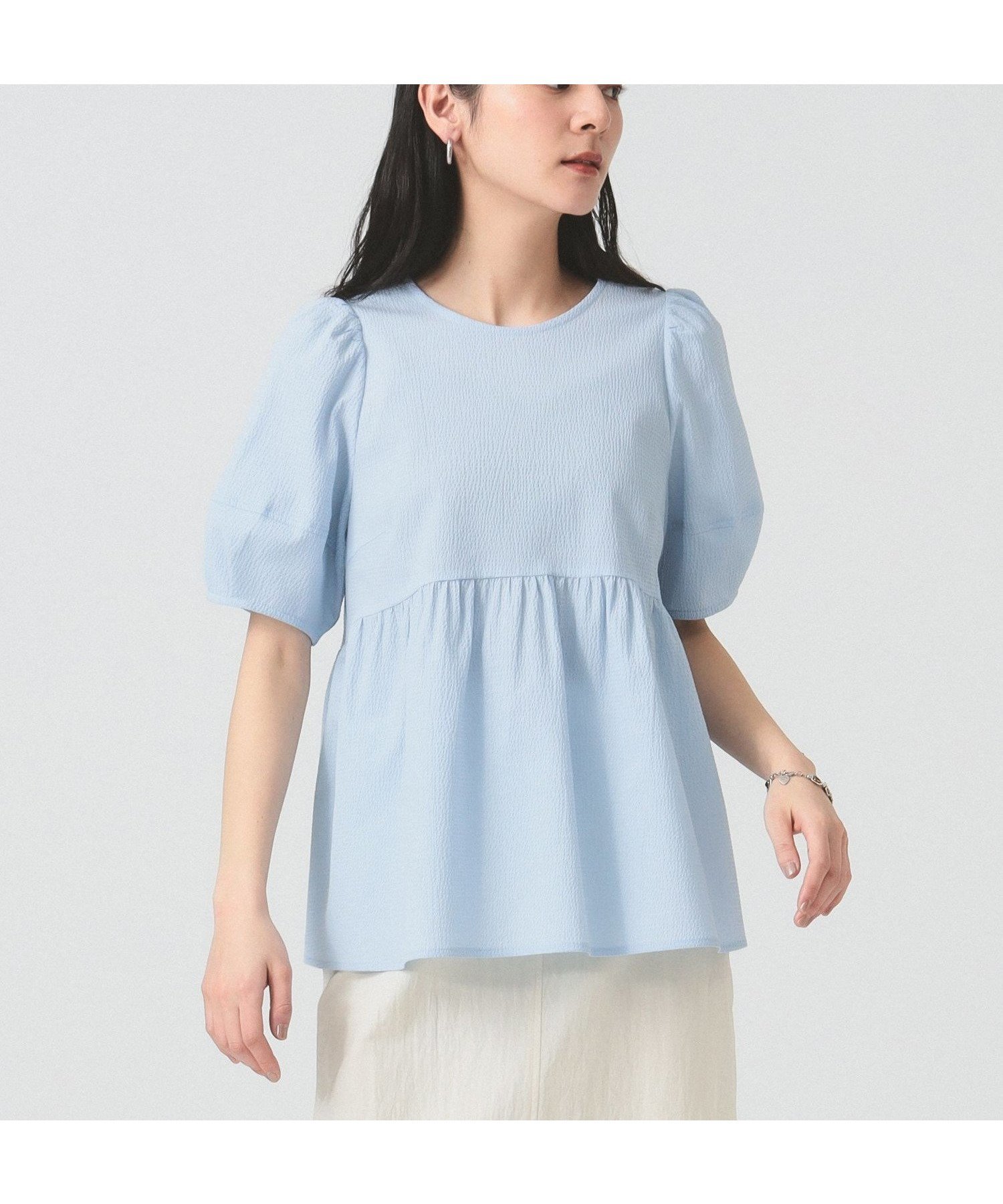【ビームス ウイメン/BEAMS】の【洗濯可/半袖/ゆったりサイズ/オフィス/きれいめ/涼しい】Ray BEAMS / ランタンスリーブ ギャザー ブラウス インテリア・キッズ・メンズ・レディースファッション・服の通販 founy(ファニー) 　ファッション　Fashion　レディースファッション　Fashion for Women　トップス・カットソー　Cut & Sew Tops　シャツ・ブラウス・オフィスカジュアル　Elegant Blouses & Button-Ups　ギャザー　Gathered, Ruffled　スリーブ　Sleeve, Long Sleeve / Short Sleeve　デニム　Denim, Jeans Material　リボン　Ribbon, Bow　半袖　Short Sleeve, Half Sleeve　BLUE|ID: prp329100004693330 ipo3291000000033887960