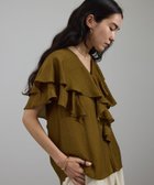 【サロン アダム エ ロペ/SALON adam et rope'】のシルクブレンドラッフルカラーブラウス 人気、トレンドファッション・服の通販 founy(ファニー) ファッション Fashion レディースファッション Fashion for Women トップス・カットソー Cut & Sew Tops シャツ・ブラウス・オフィスカジュアル Elegant Blouses & Button-Ups 春 Spring カーゴパンツ Cargo Pants, Utility Pants シルク Silk, 100% Silk スラックス Slacks, Dress Pants スリット Slit, Slit Detail スリーブ Sleeve, Long Sleeve / Short Sleeve タンブラー Tumbler, Travel Mug デニム Denim, Jeans Material フェミニン Feminine, Girly フレア Flare, Flared ポケット Pocket, Pocket Detail 羽織 Haori, Light Jacket ミックス Mix, Mixed Style ラッフル Ruffle, Frill S/S・春夏 SS, Spring/Summer, Warm Season おすすめ Recommended / Our Picks 夏 Summer エレガント 上品 Elegant thumbnail ブラウン(22)|ID: prp329100004693545 ipo3291000000033889964