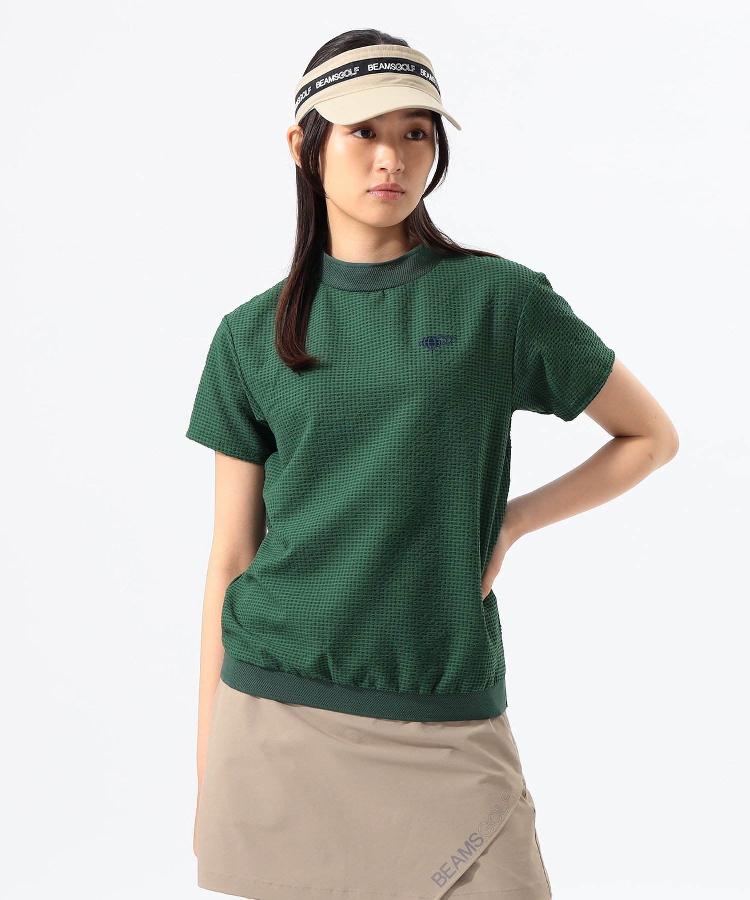 【ビームス ゴルフ/BEAMS GOLF】のWOMEN ORANGE LABEL / ドットエアモックネックシャツ インテリア・キッズ・メンズ・レディースファッション・服の通販 founy(ファニー) 　ファッション　Fashion　レディースファッション　Fashion for Women　トップス・カットソー　Cut & Sew Tops　シャツ・ブラウス・オフィスカジュアル　Elegant Blouses & Button-Ups　アウトドア　Outdoor Clothing　吸水　Absorbent, Quick-Dry　軽量　Lightweight, Ultra Light　シンプル　Simple, Minimal　センター　Center, Center Line　ドット　Polka Dot, Dot Pattern　フィット　Fit, Slim Fit　メッシュ　Mesh, Net Fabric　モックネック　Mock Neck, Short Turtleneck　ラウンド　Round, Round Neck　夏　Summer　ゴルフ　Golf　GREEN|ID: prp329100004693587 ipo3291000000033890406