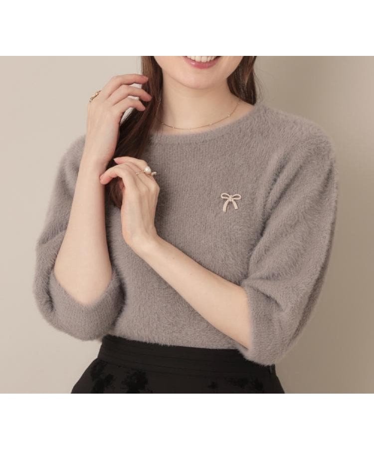 【クチュール ブローチ/Couture Brooch】の【着映え・5分袖・フェミニン】ラメフェザー半袖ニット インテリア・キッズ・メンズ・レディースファッション・服の通販 founy(ファニー) 　ファッション　Fashion　レディースファッション　Fashion for Women　トップス・カットソー　Cut & Sew Tops　ニット　Knit Tops & Sweaters　アンサンブル　Ensemble Set　パール　Pearl, Pearl Accent　フェザー　Feather, Feather Detail　フェザーヤーン　Feather Yarn, Fluffy Yarn　フェミニン　Feminine, Girly　ボックス　Boxy, Box Shape　モチーフ　Motif, Design Theme　リボン　Ribbon, Bow　ワンポイント　One Point, Statement Accent　半袖　Short Sleeve, Half Sleeve　トープ|ID: prp329100004693673 ipo3291000000033891251