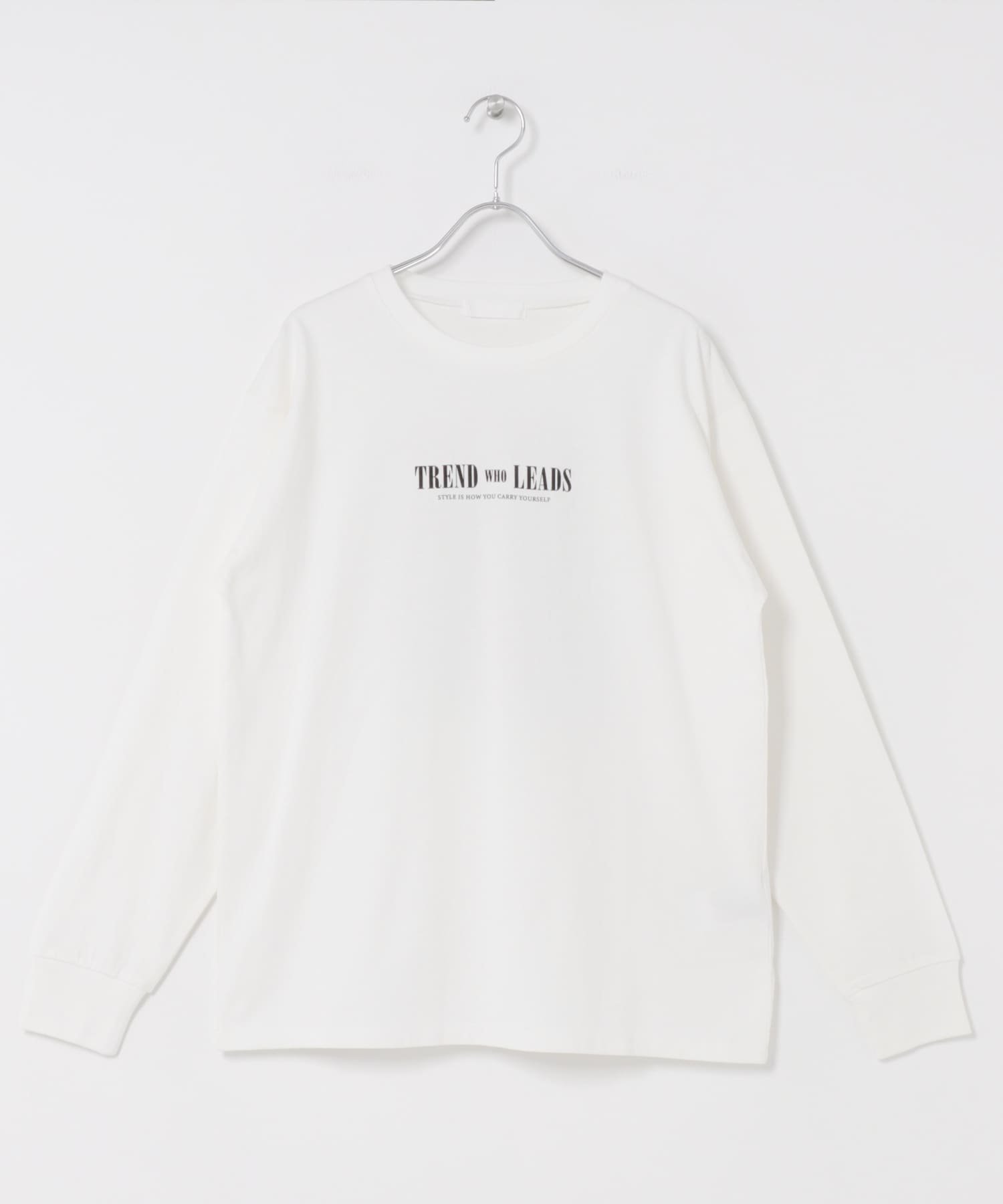 【センスオブプレイス/SENSE OF PLACE by URBAN RESEARCH】のアソートフォトロングTシャツ インテリア・キッズ・メンズ・レディースファッション・服の通販 founy(ファニー) 　ファッション　Fashion　レディースファッション　Fashion for Women　トップス・カットソー　Cut & Sew Tops　シャツ・ブラウス・オフィスカジュアル　Elegant Blouses & Button-Ups　ロングTシャツ・Tシャツ　Longline T-Shirts & Tees　2025年　2025　2025-2026秋冬・A/W　Autumn/Winter 2025–26 AW25–26　冬　Winter / This Winter　シンプル　Simple, Minimal　プリント　Print, Printed Pattern　秋　Autumn　A/W・秋冬　Autumn/Winter　OFF WHITE|ID: prp329100004693751 ipo3291000000034298713