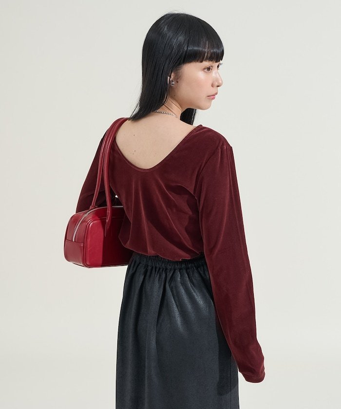 【フリークスストア/FREAK'S STORE】のベロア バックオープンロンTシャツ インテリア・キッズ・メンズ・レディースファッション・服の通販 founy(ファニー) 　ファッション　Fashion　レディースファッション　Fashion for Women　トップス・カットソー　Cut & Sew Tops　シャツ・ブラウス・オフィスカジュアル　Elegant Blouses & Button-Ups　ロングTシャツ・Tシャツ　Longline T-Shirts & Tees　ベロアトップス　Velour Tops / Velvet-Look Items　バッグ　Bags　冬　Winter / This Winter　インナー　Innerwear　キャミワンピース　Cami Dress, Slip Dress　コンパクト　Compact, Small Size　シンプル　Simple, Minimal　ビスチェ　Bustier, Corset Top　フィット　Fit, Slim Fit　ベスト　Vest, Waistcoat　ベロア　Velour, Soft Velvet　A/W・秋冬　Autumn/Winter　ワインレッド|ID: prp329100004693831 ipo3291000000033892168